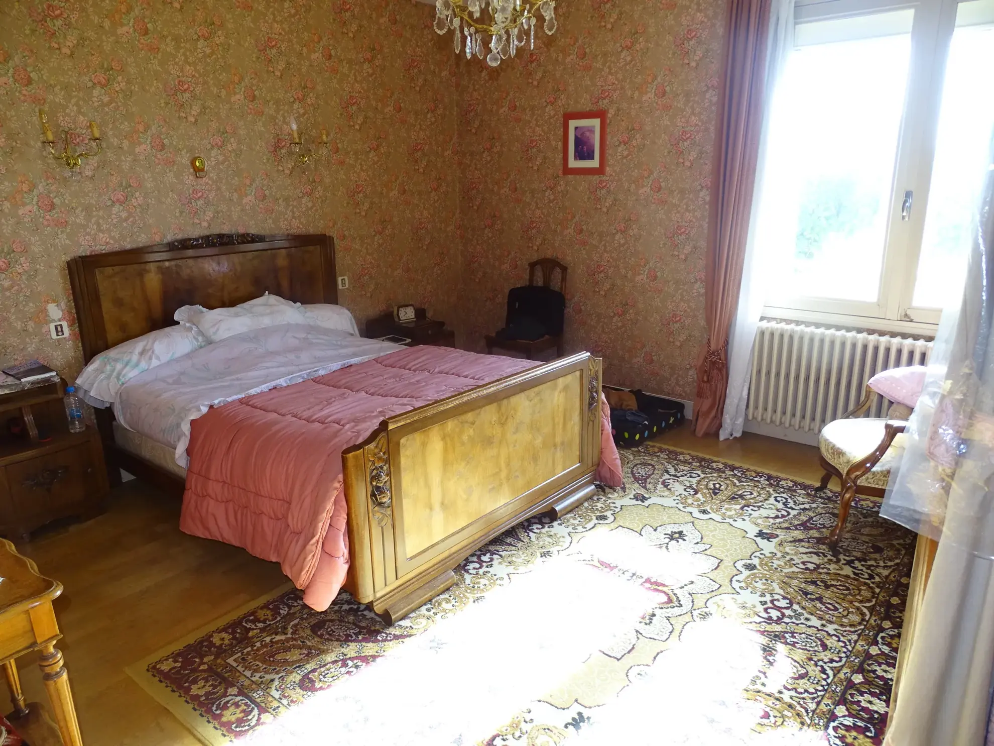 À vendre pavillon traditionnel à Épineuil près de Tonnerre avec jardin et grand séjour 