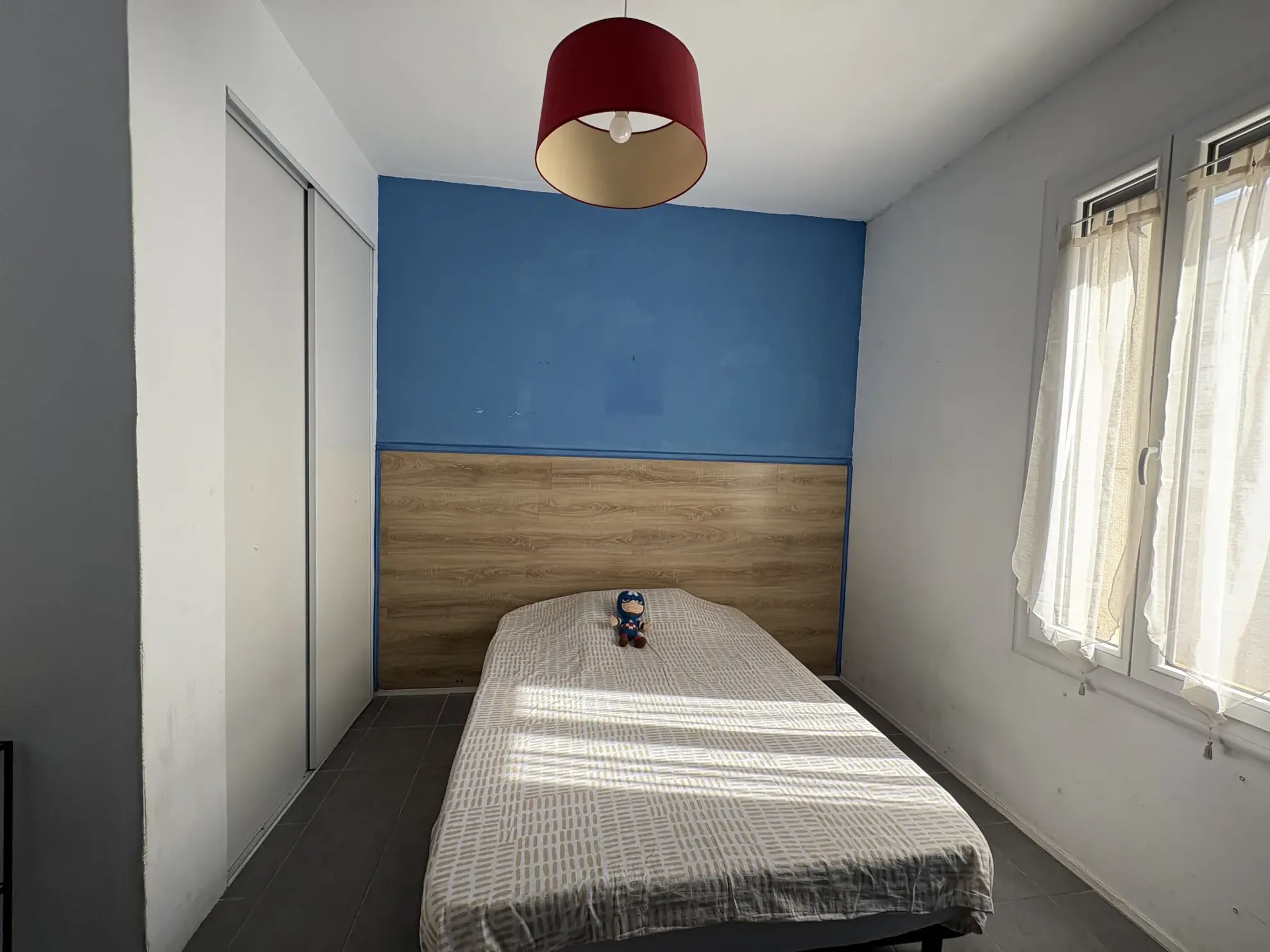 Maison de ville à Thuir de 102 m² avec jardin et annexes 