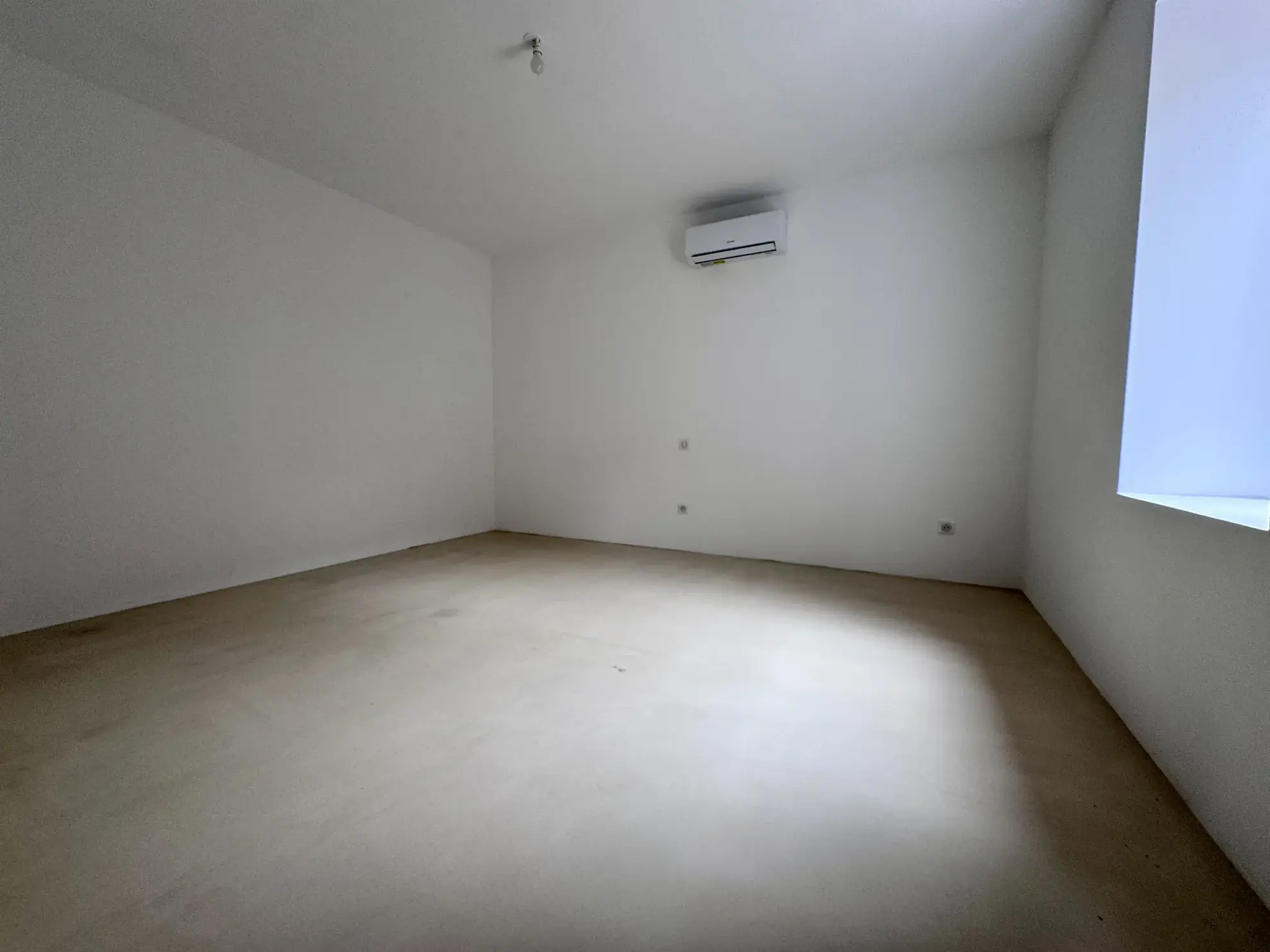 Appartement T3 avec Terrasse à Joucas – Situé au Rez-de-Chaussée 