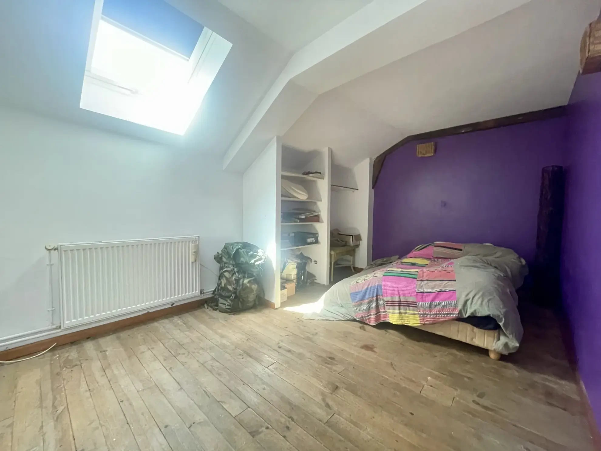 À vendre maison avec 3 chambres à Vic, centre-ville, garage et jardin 