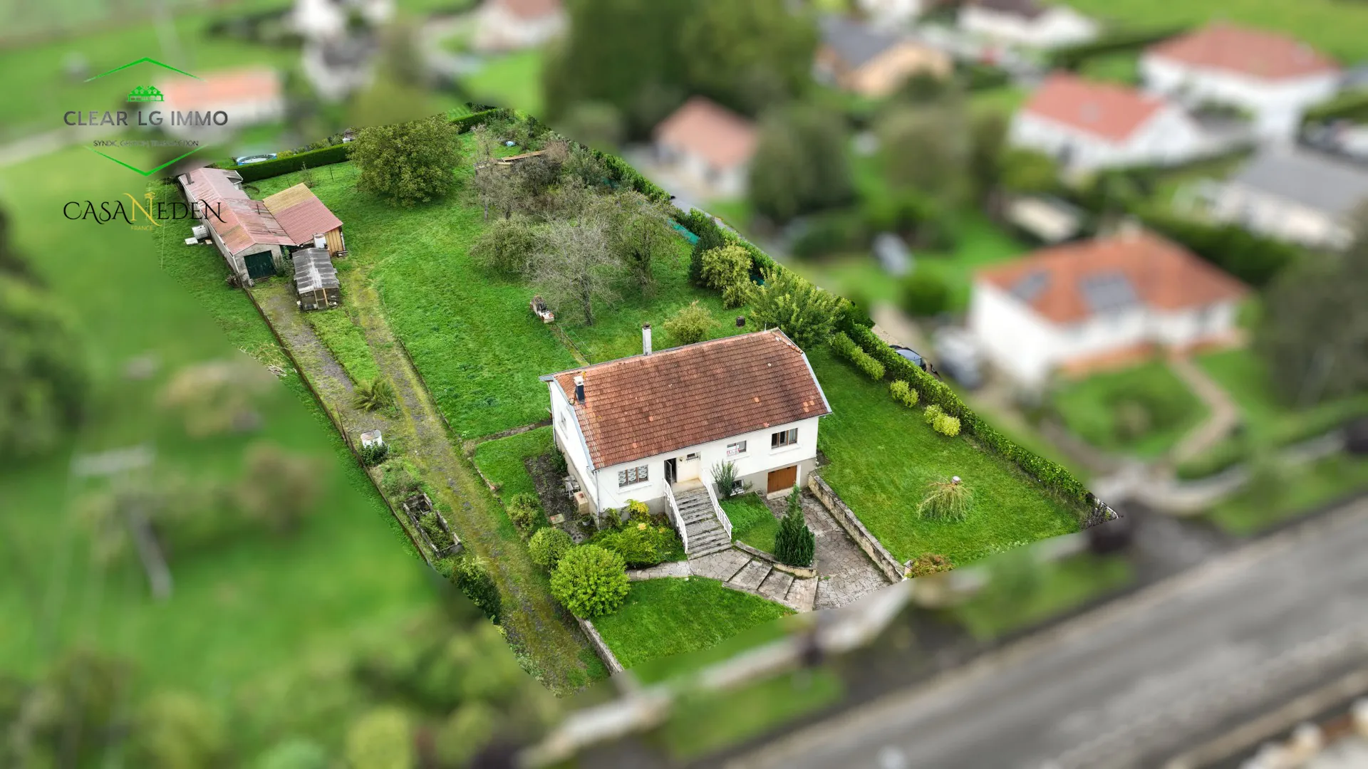 Maison spacieuse à rénover à Charency-Vezin avec grand terrain et dépendances 
