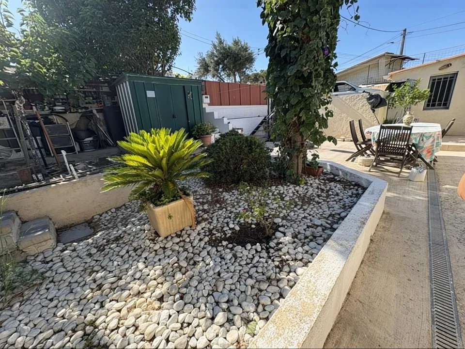 Charmante maison de plain-pied 3 pièces avec jardin à Istres dans secteur paisible 