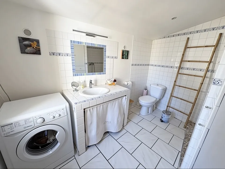 Charmante maison de plain-pied 3 pièces avec jardin à Istres dans secteur paisible 