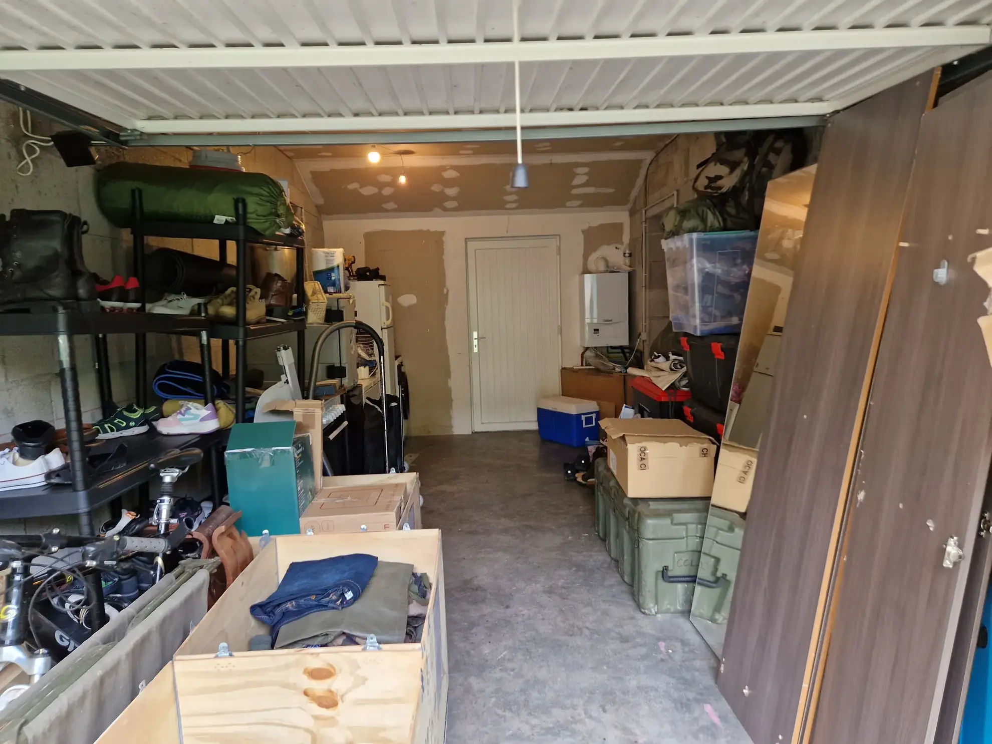 Maison familiale avec jardin et garage en centre-ville d'Autun 