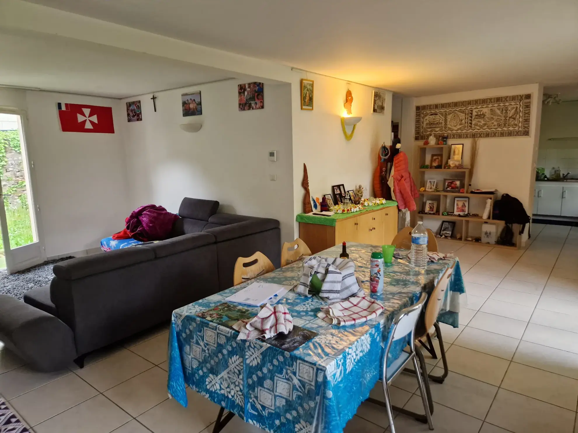 Maison familiale avec jardin et garage en centre-ville d'Autun 