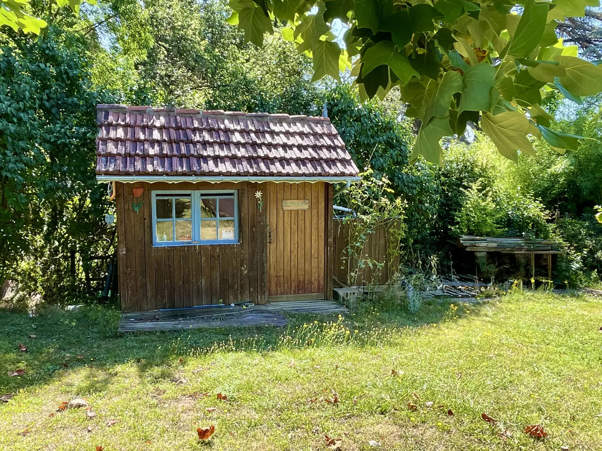 Maison ancienne avec jardin à Vic-Fezensac, charme Gascon, 4 chambres, garage et terrain arboré 
