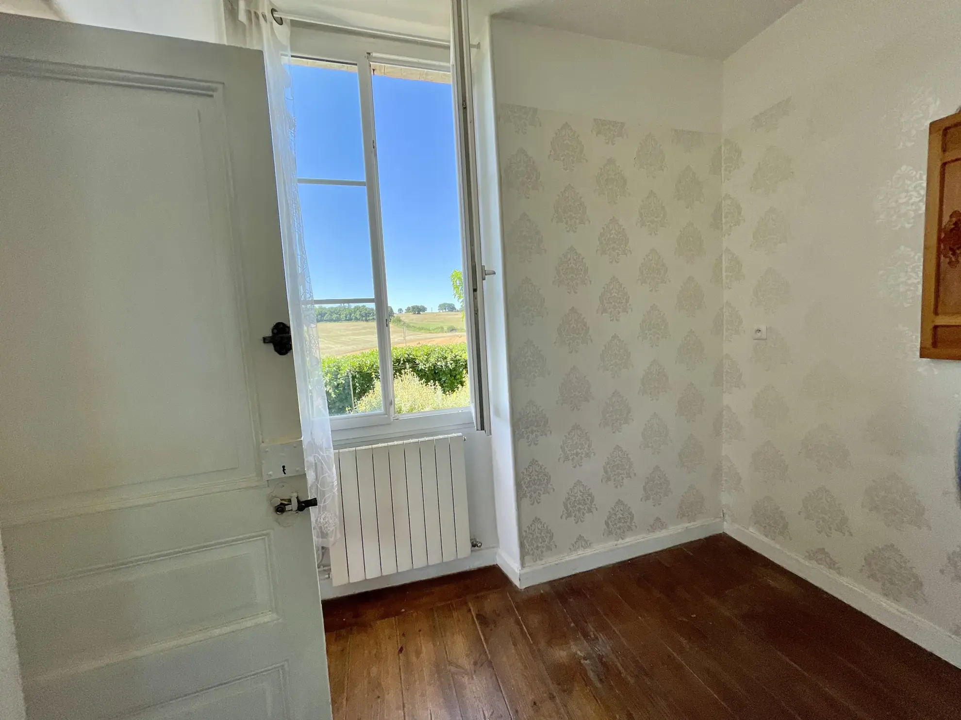 Maison ancienne avec jardin à Vic-Fezensac, charme Gascon, 4 chambres, garage et terrain arboré 