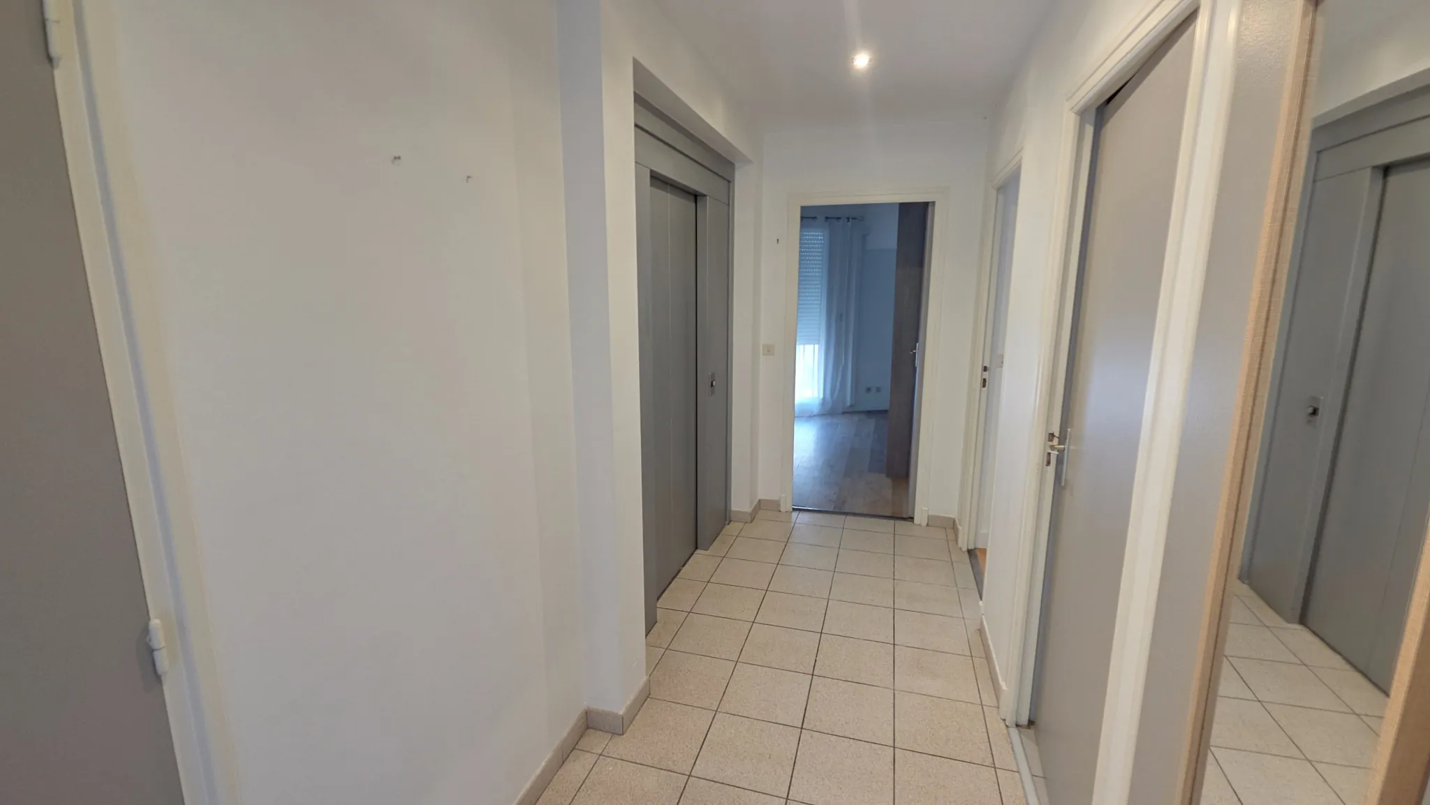 Appartement F3 rénové avec ascenseur à Céret – Lumineux et moderne 