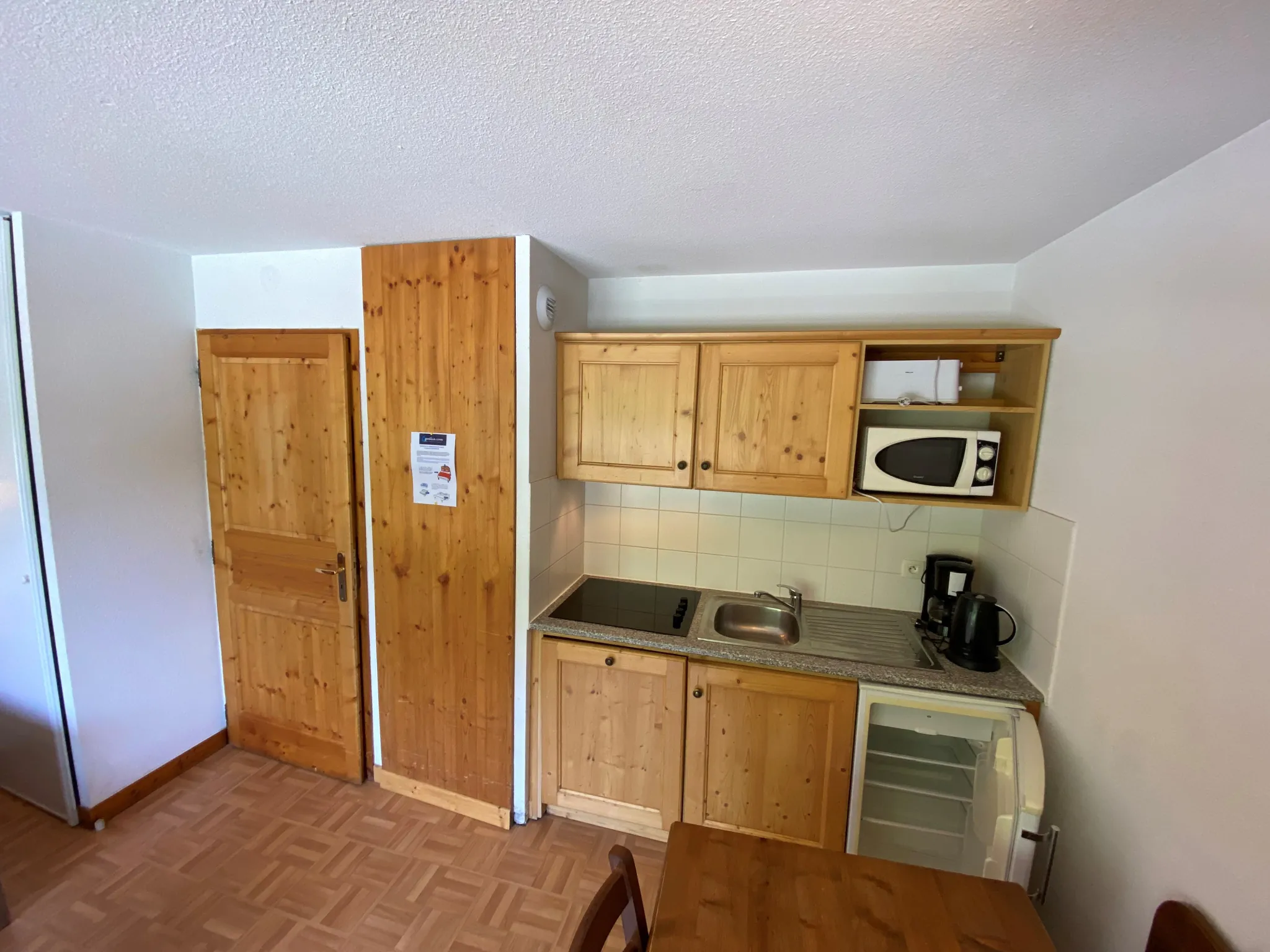 Appartement T2 avec vue montagne à Saint-Sorlin d'Arves, placement idéal à 800 m des pistes 