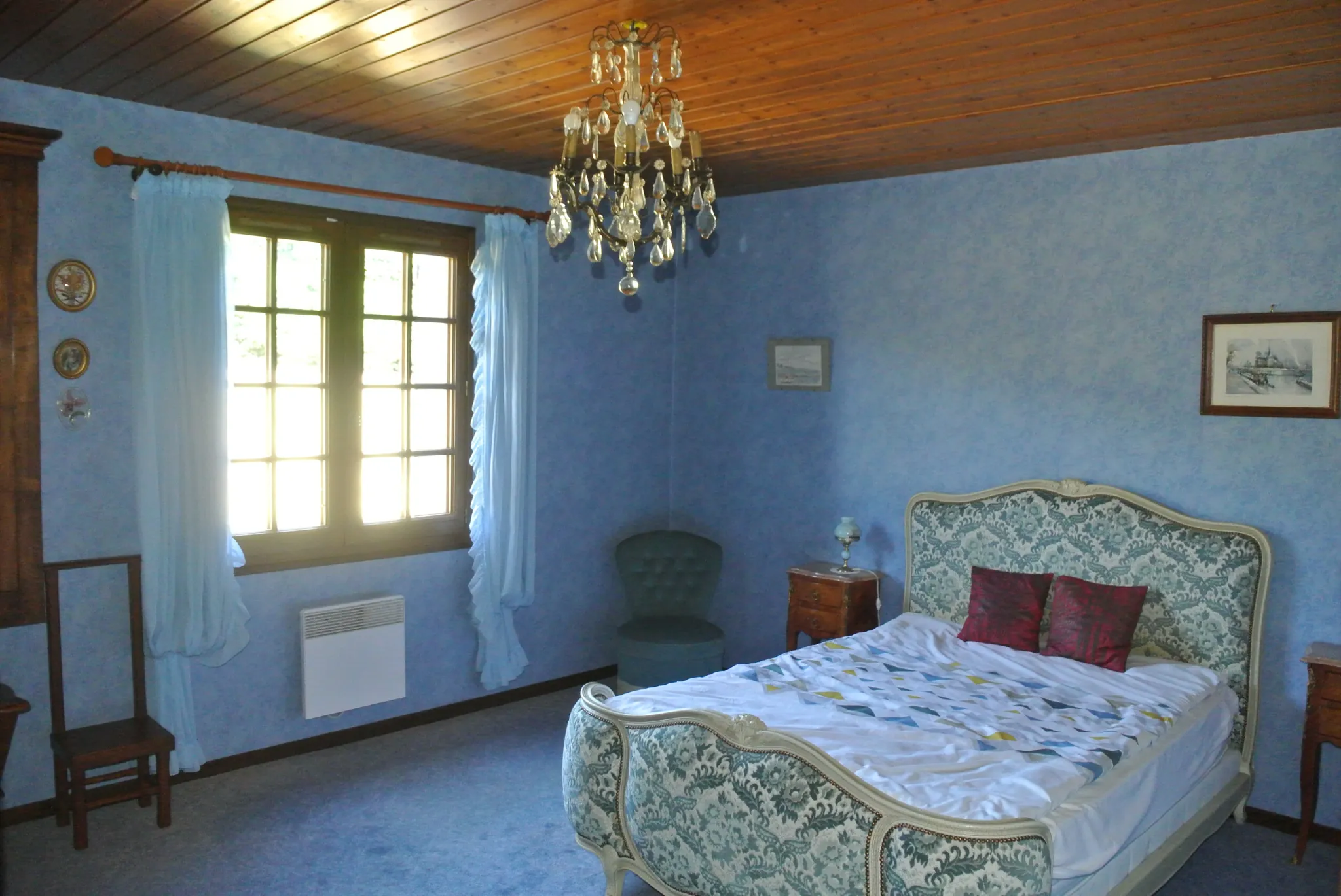 Belle maison familiale avec piscine et garage à St Barthélemy d'Agenais 