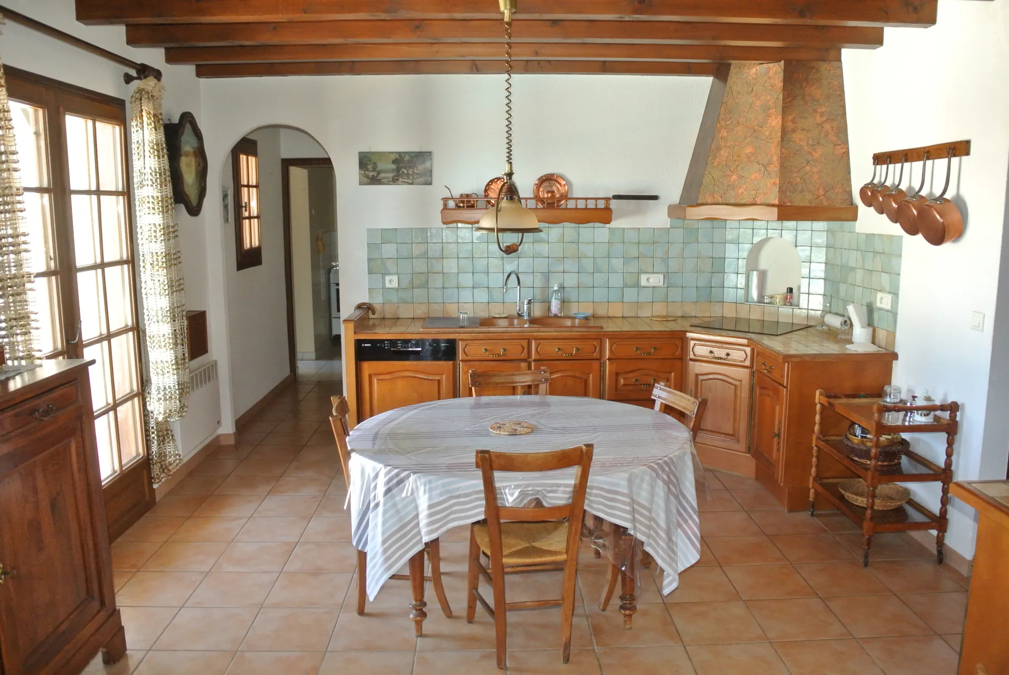 Belle maison familiale avec piscine et garage à St Barthélemy d'Agenais 