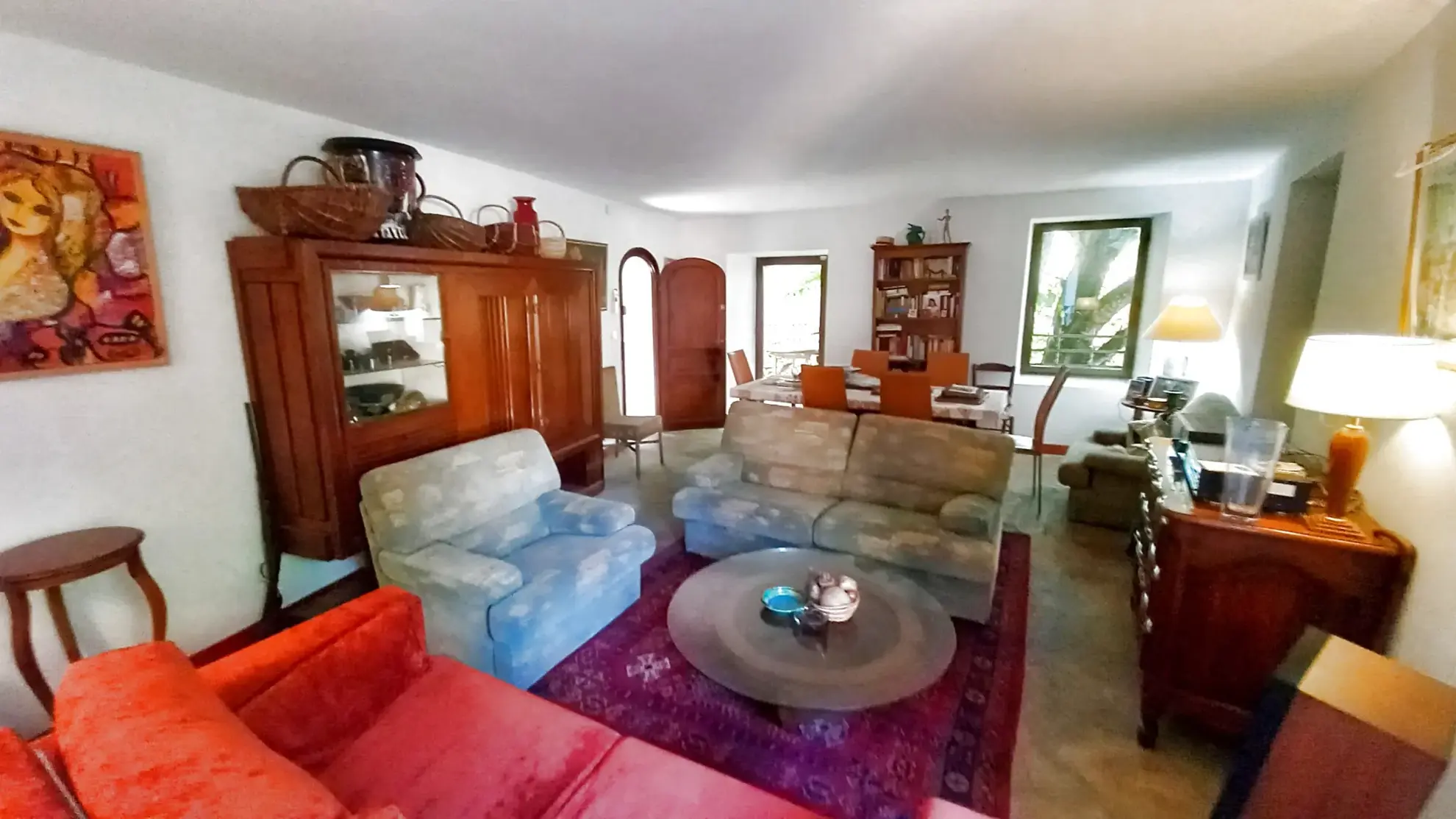 Magnifique maison en pierres rénovée à Colombières sur Orb avec terrasse et cave voûtée 