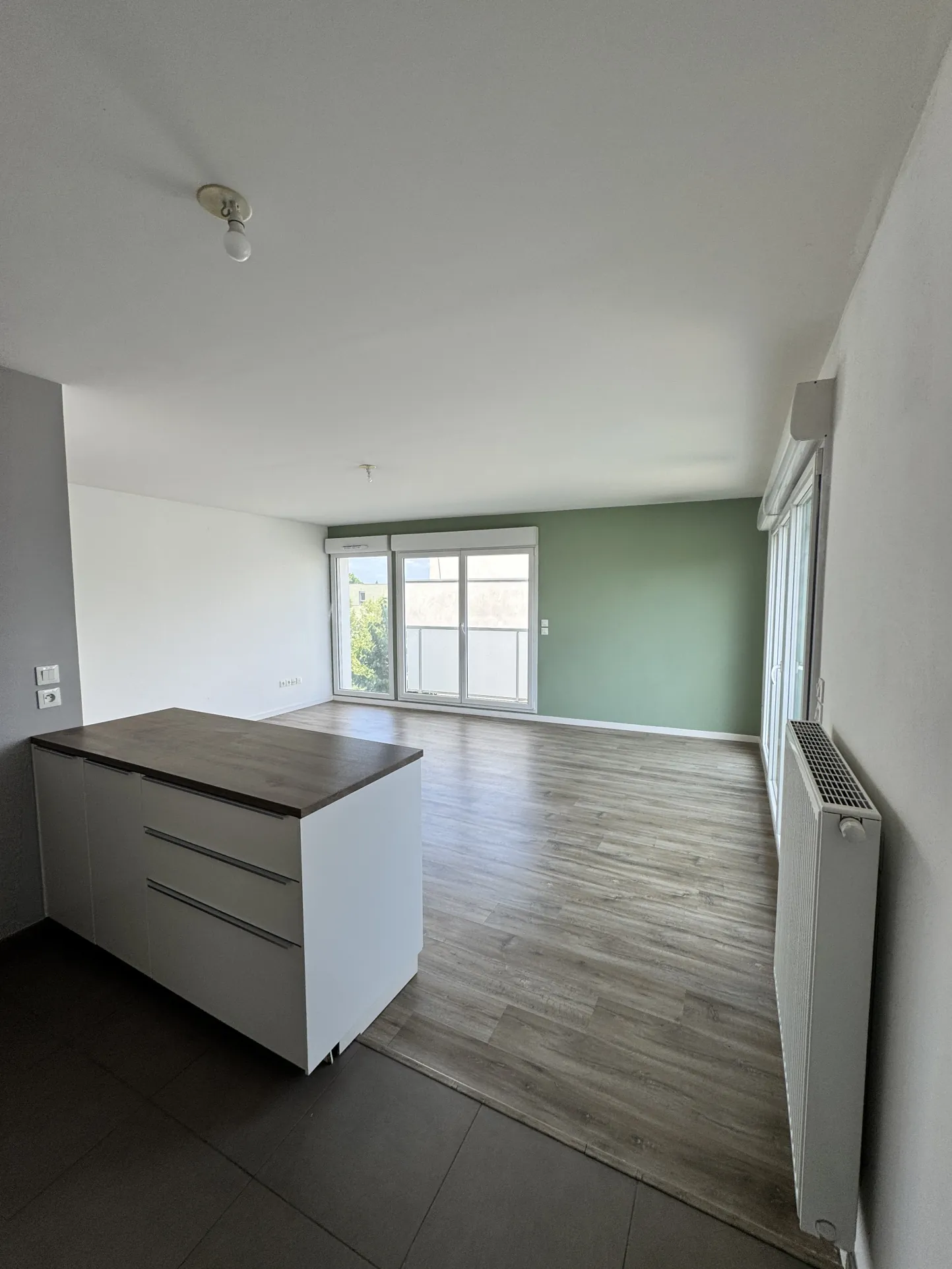 Bel appartement Type 3 à Lille avec parking privé et ascenseur 