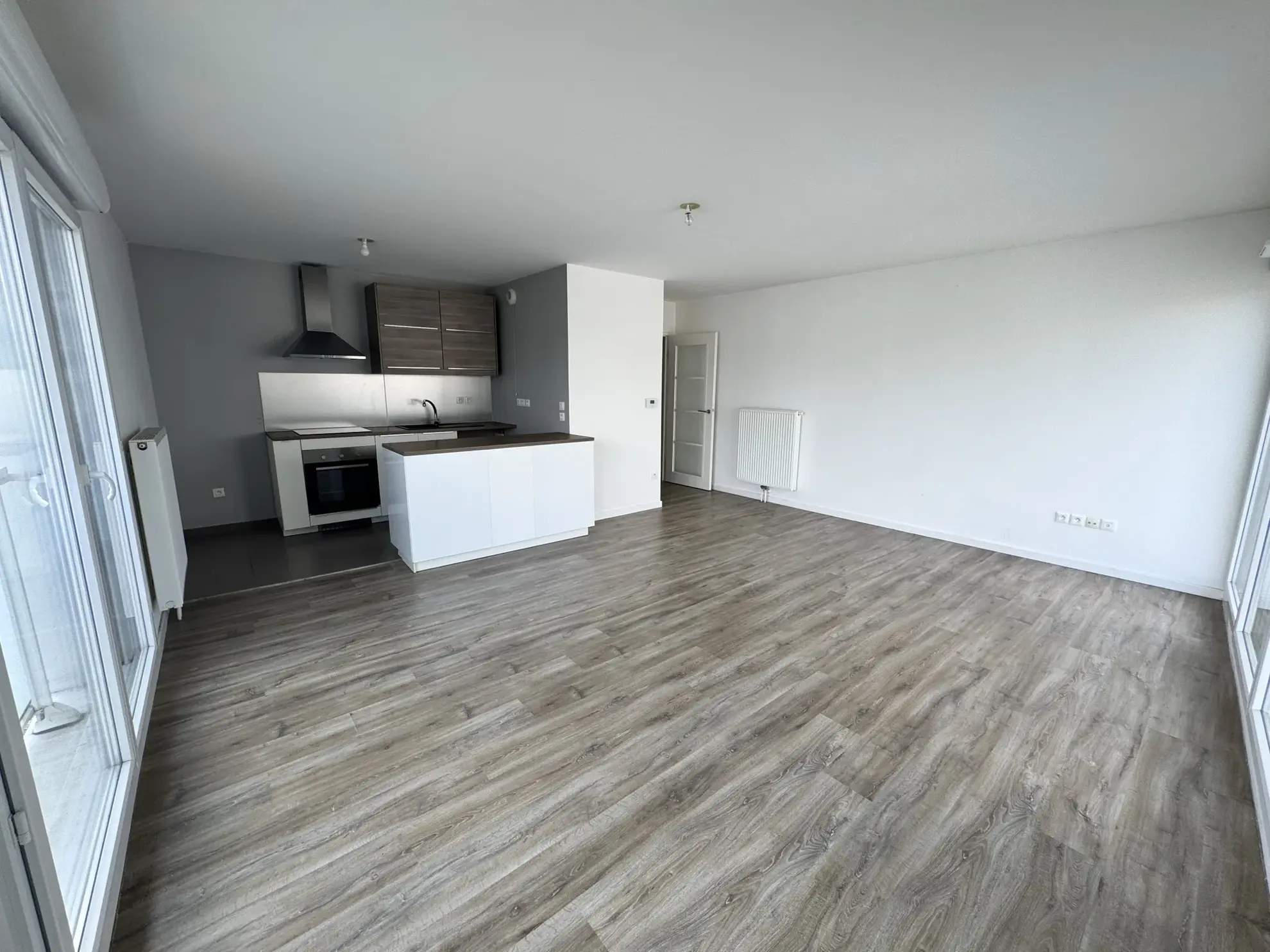Bel appartement Type 3 à Lille avec parking privé et ascenseur 