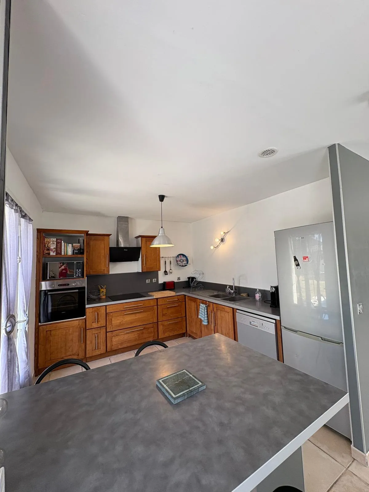 Vente maison T5 avec piscine et jardin à Grillon, Provence 