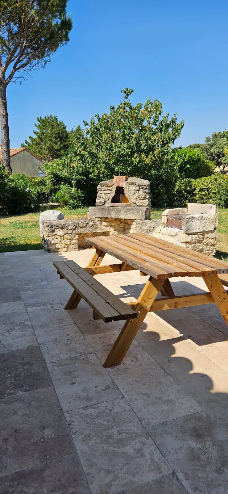 Vente maison T5 avec piscine et jardin à Grillon, Provence 