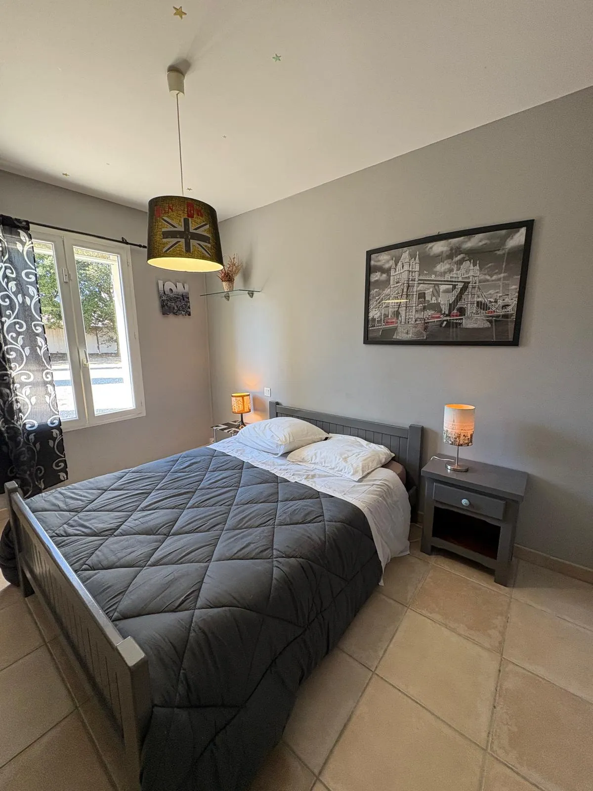 Vente maison T5 avec piscine et jardin à Grillon, Provence 