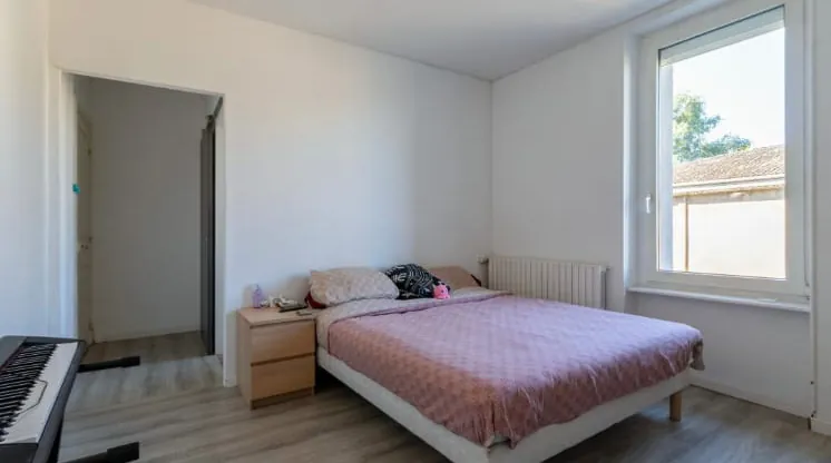 Maison rénovée à Audun-le-Tiche proche frontière luxembourgeoise avec potentiel d’extension 