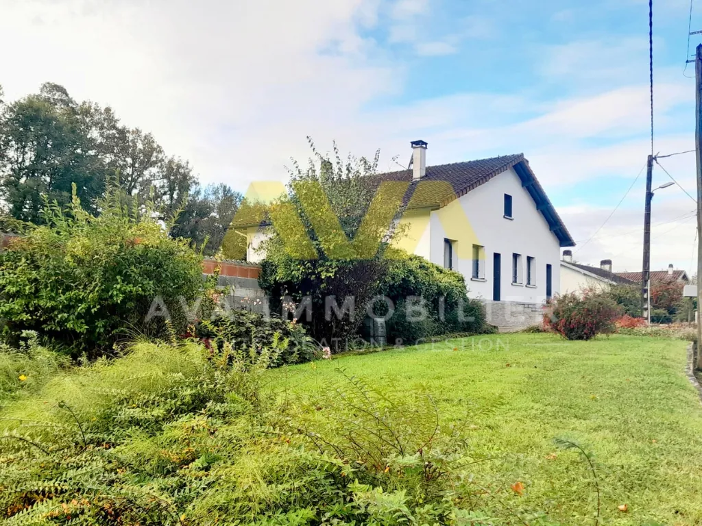Grande maison familiale à Ledeuix - 6 chambres, jardin et vue forêt