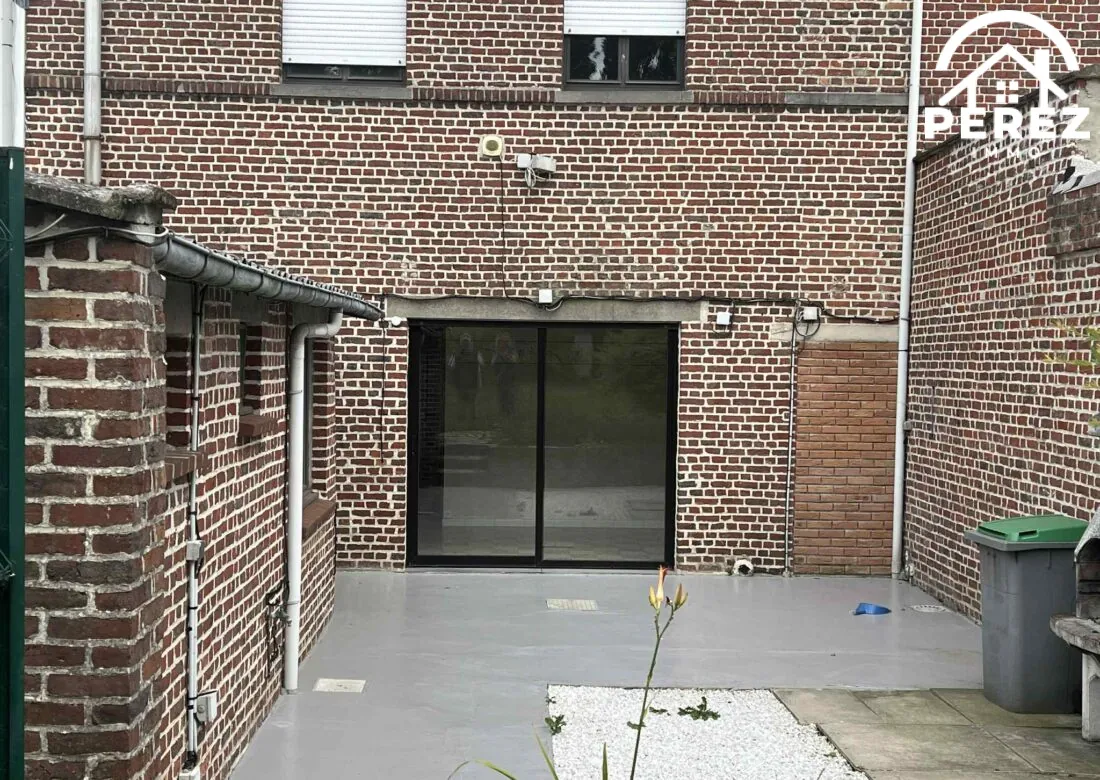 Maison à vendre à Roncq de 112m² avec jardin et garage, idéal famille 