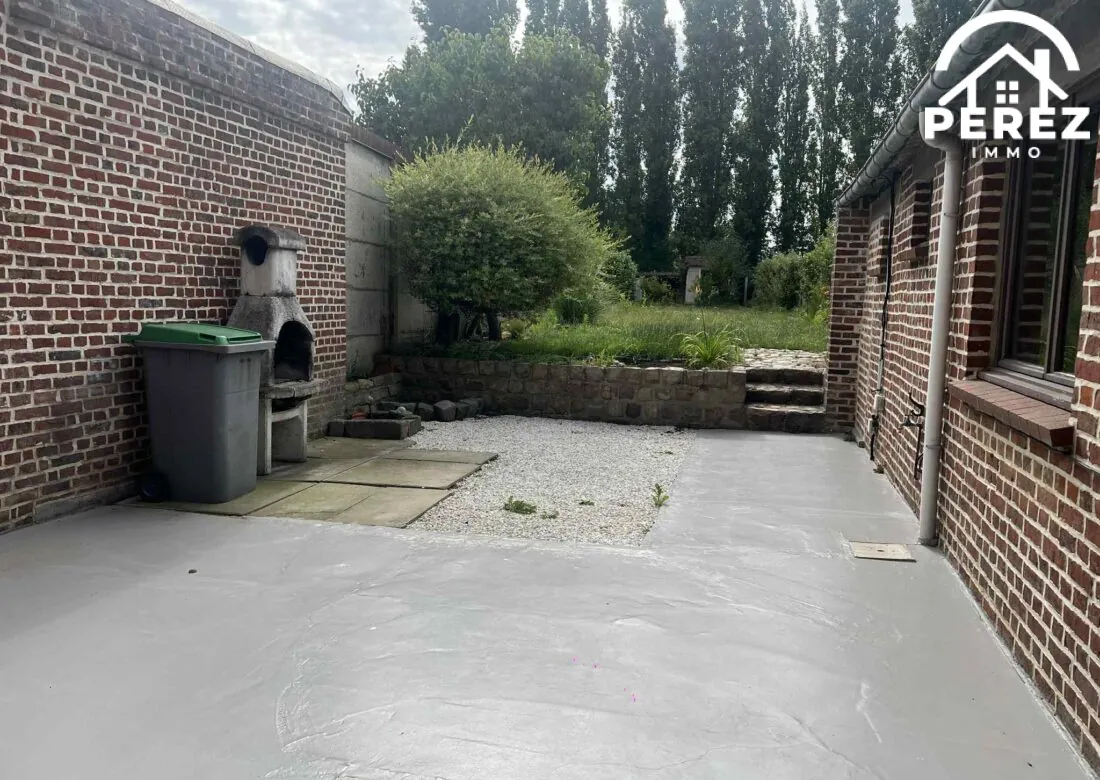 Maison à vendre à Roncq de 112m² avec jardin et garage, idéal famille 