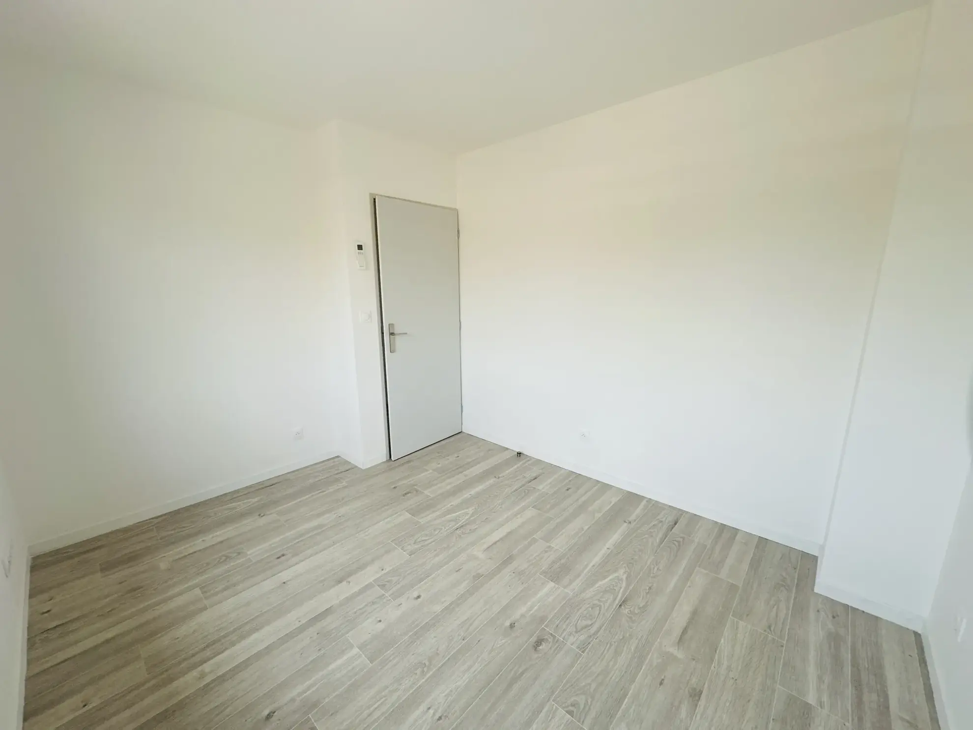 Maison rénovée avec 3 chambres, jardin et garage à Flers-en-Escrebieux 