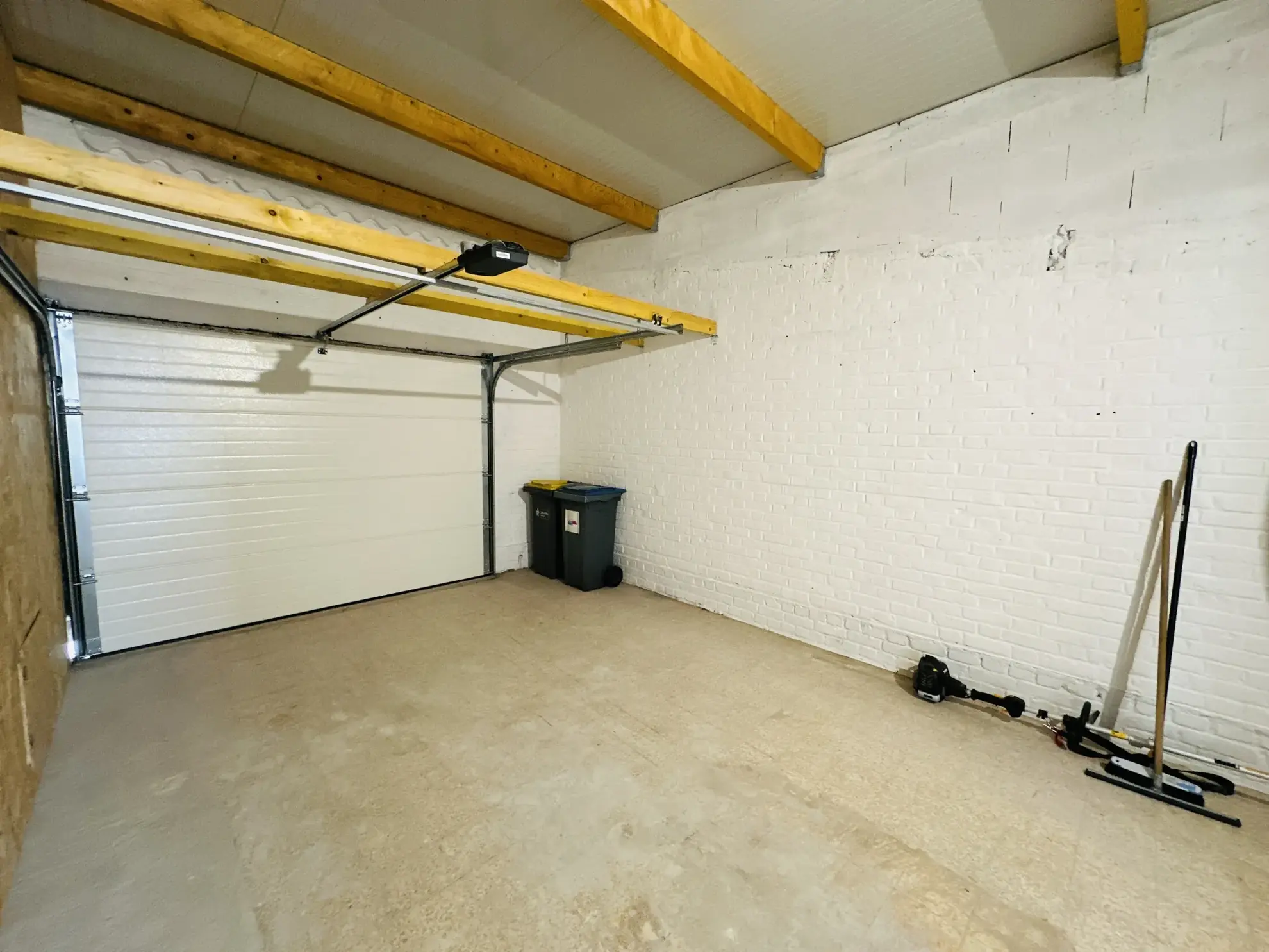 Maison rénovée avec 3 chambres, jardin et garage à Flers-en-Escrebieux 