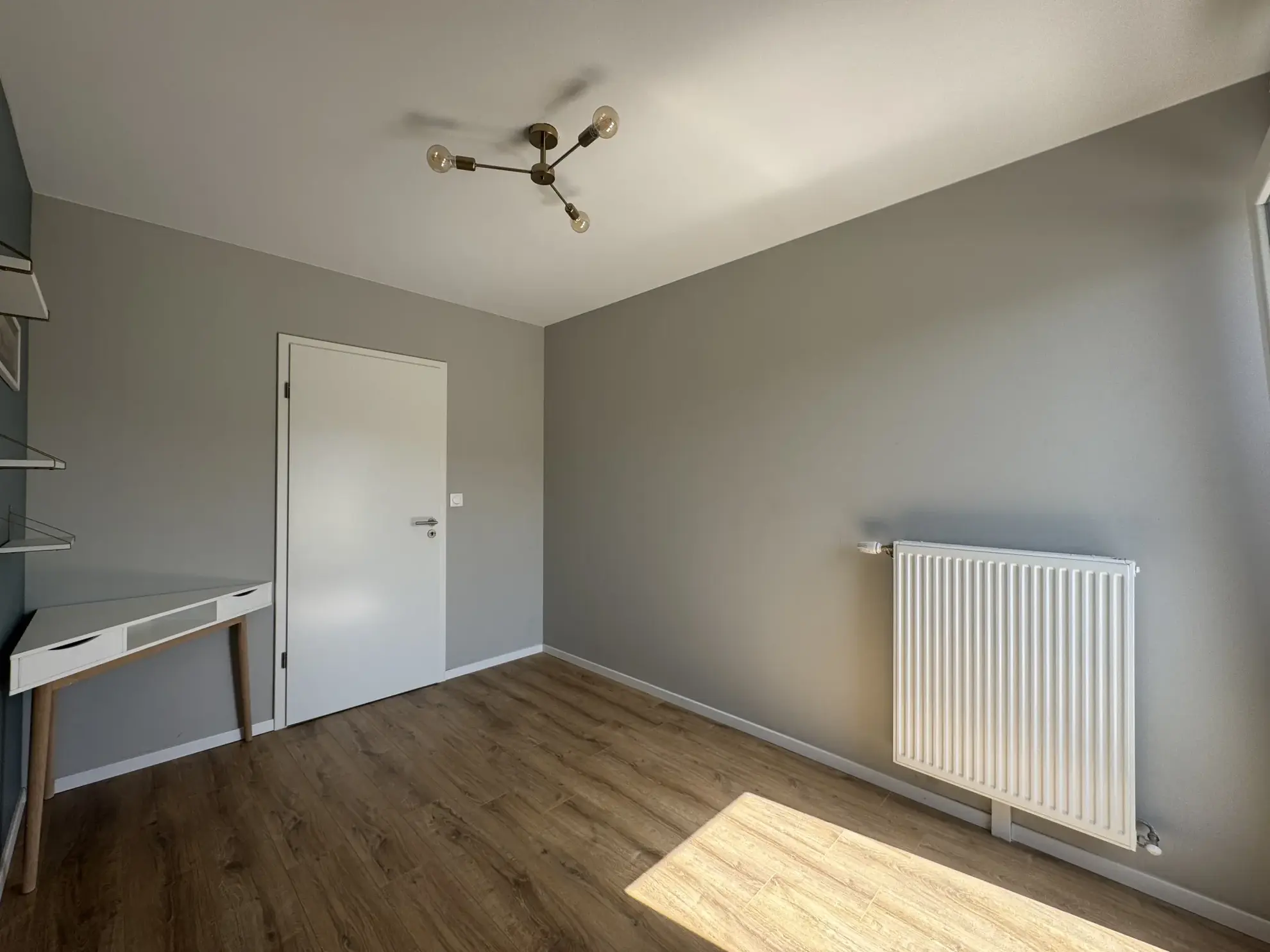 Charmant appartement 3 pièces avec grande terrasse à St Louis 