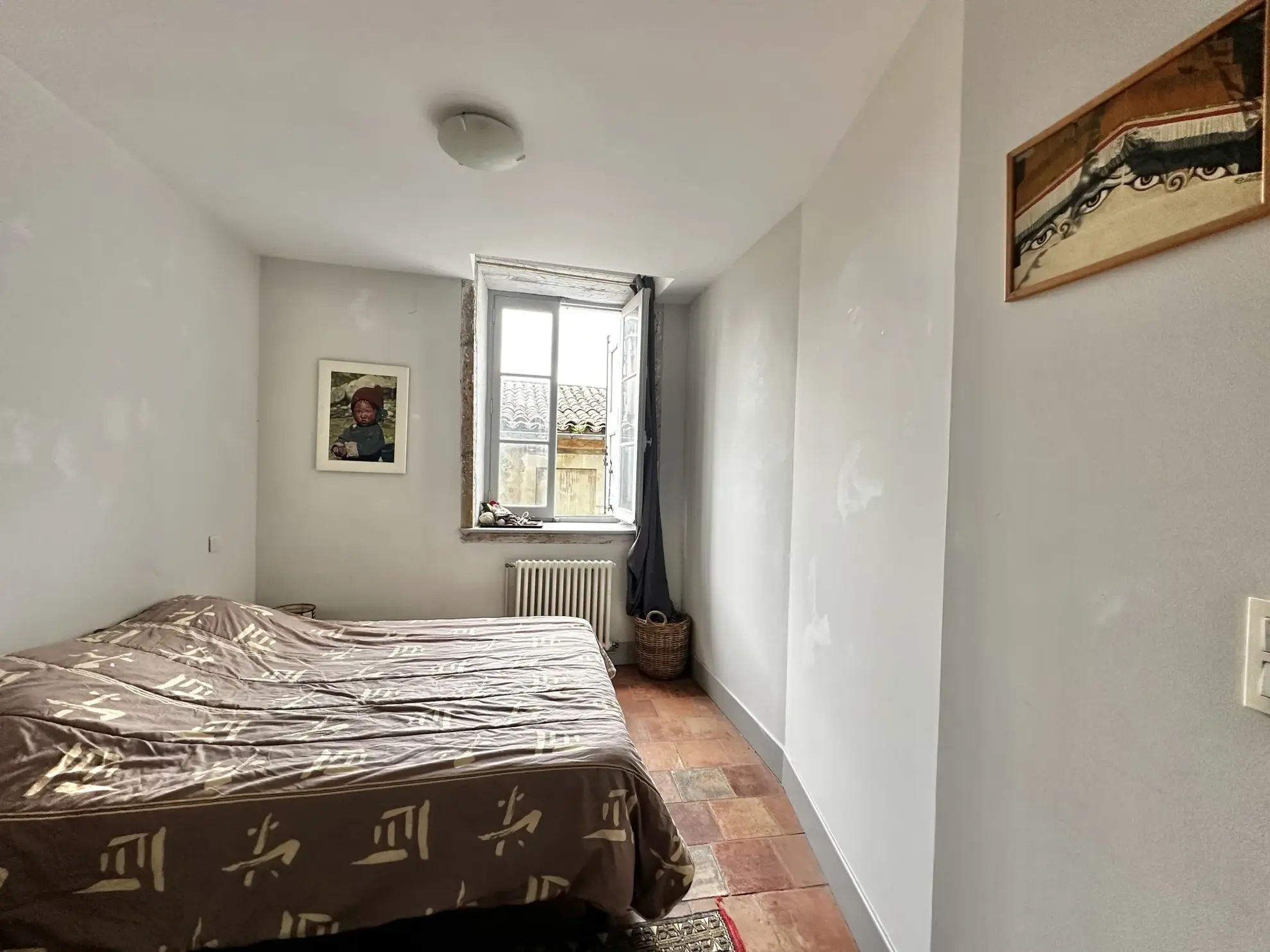Charmant appartement duplex de 3 pièces à Carcassonne, proche commodités 