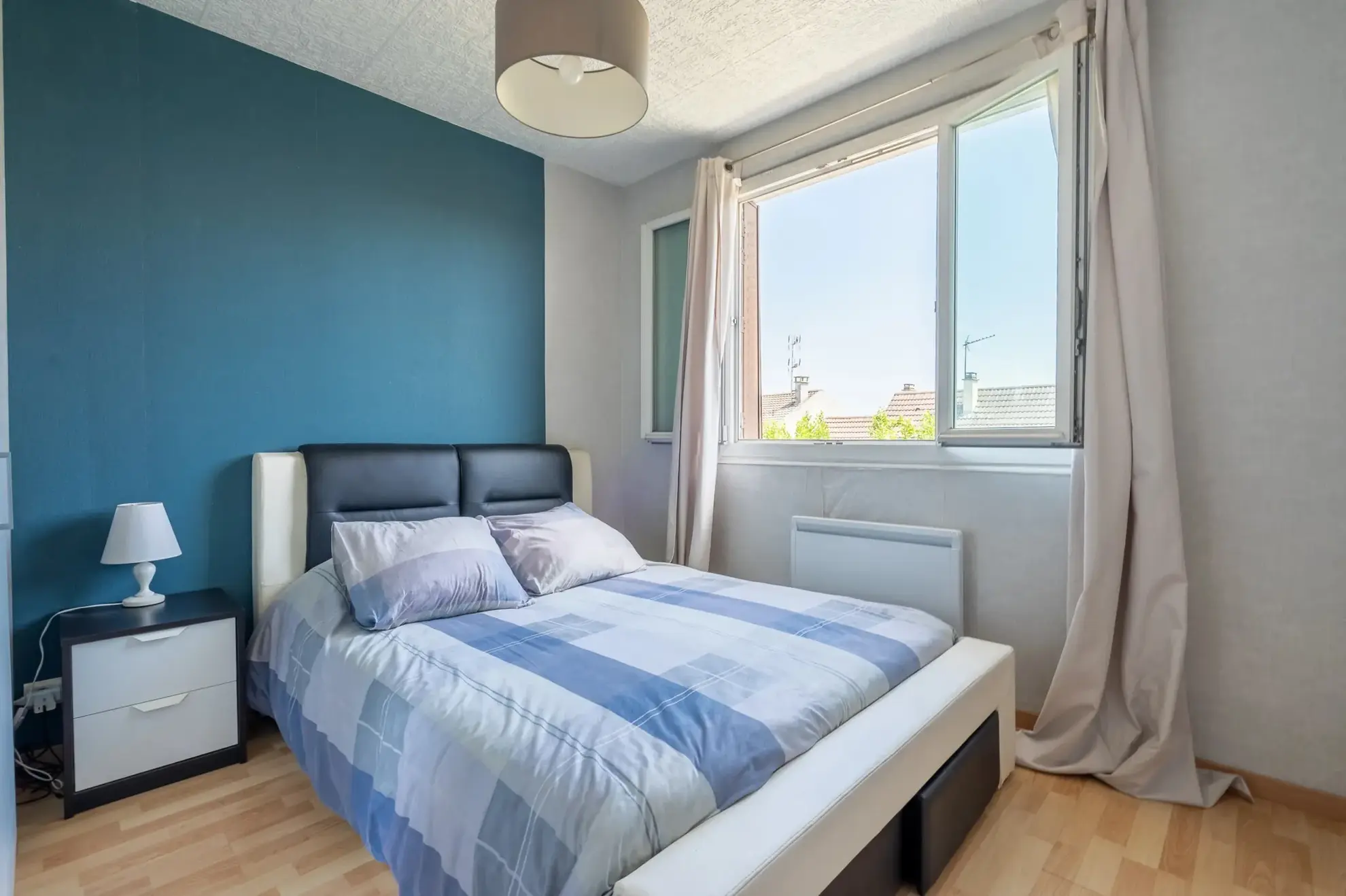 Appartement F2 à Drancy, 36,36 m², loué, faibles charges, proximité RER B 