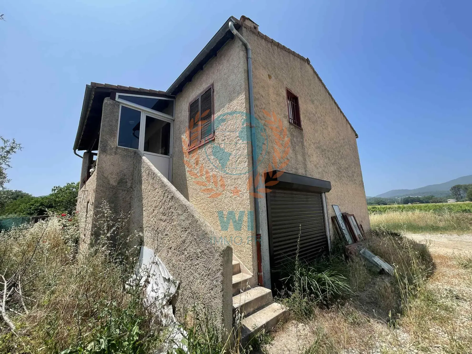 Villa indépendante à rénover à Figanères dans le Var – Opportunité d'investissement