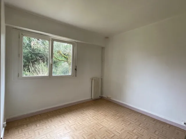 Studio à vendre à Saint-Germain-en-Laye, 11 m², résidence calme 