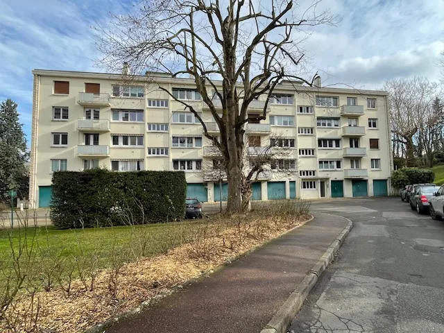 Studio à vendre à Saint-Germain-en-Laye, 11 m², résidence calme