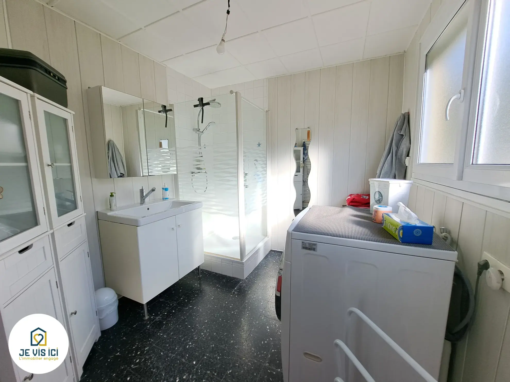 Maison de ville à vendre à Lens proche gare, stade et commodités 