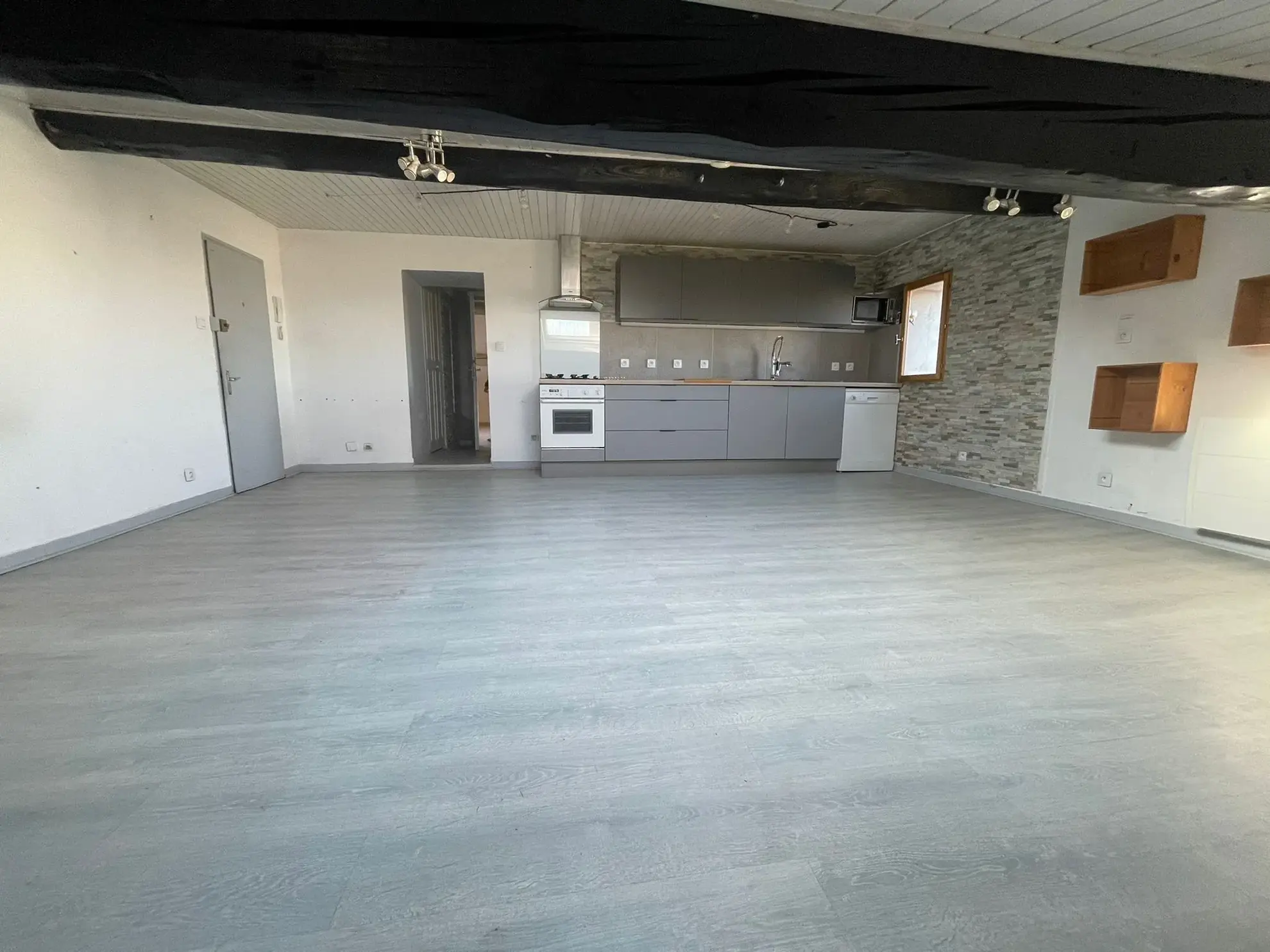 Appartement 3 pièces à vendre à Saint-Étienne - Dernier étage, 46,30 m² 