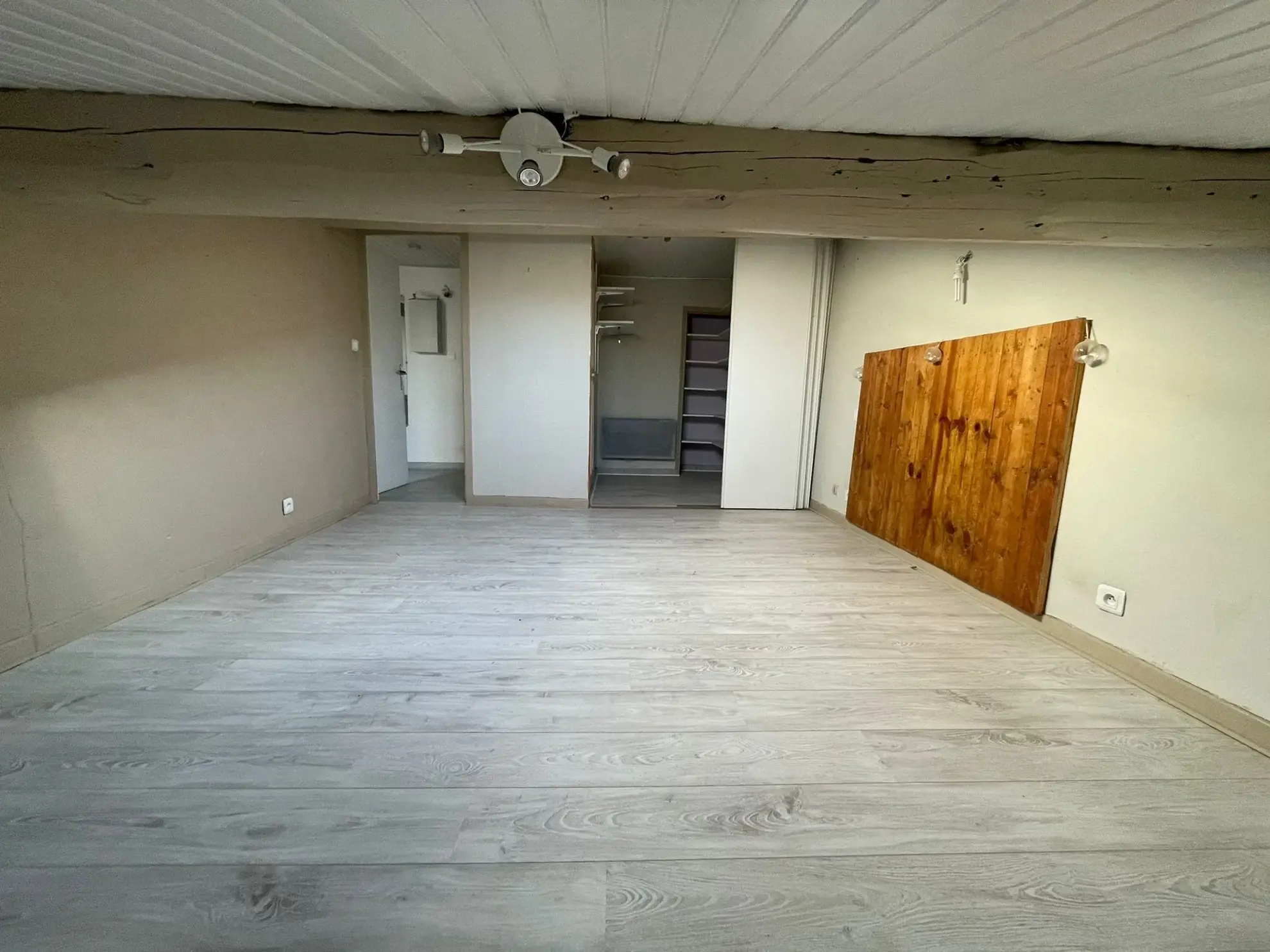 Appartement 3 pièces à vendre à Saint-Étienne - Dernier étage, 46,30 m² 