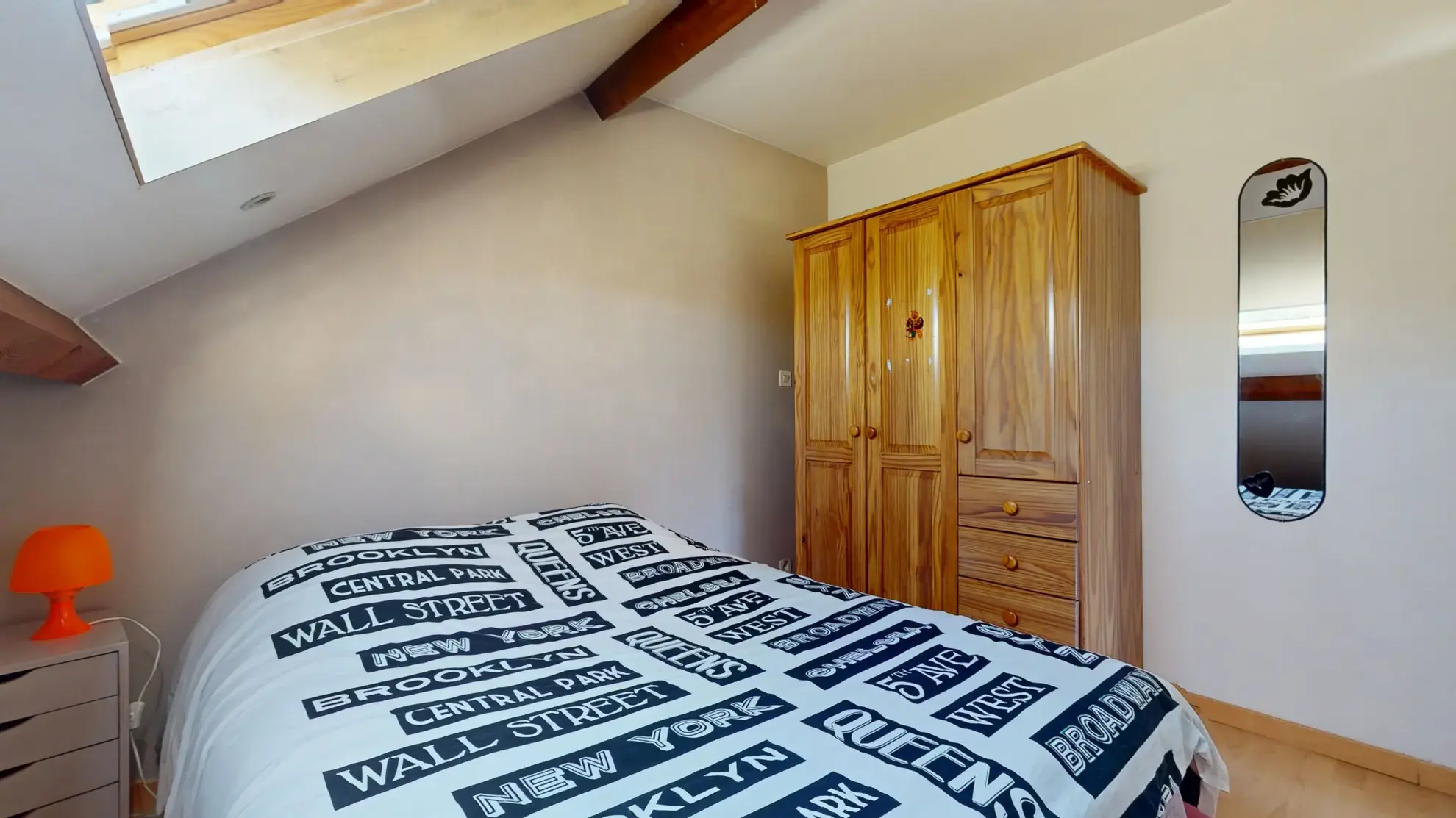 Belle maison de 130m² avec piscine et grand jardin à Bard-les-Pesmes 