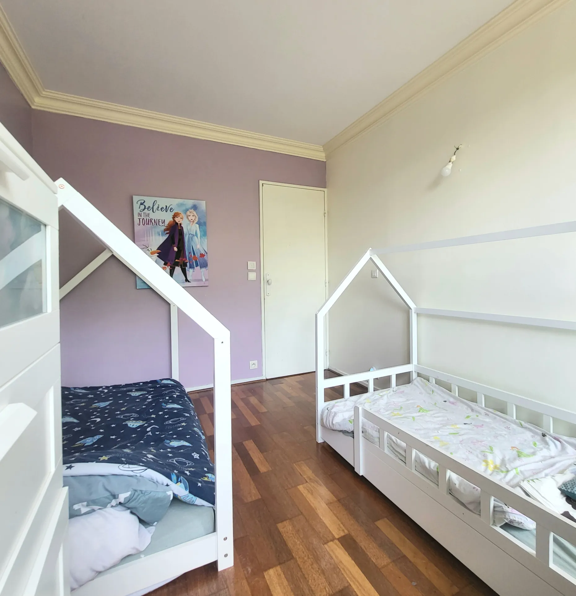 appartement familial moderne avec terrasse et parking à Épinay-sur-Seine 