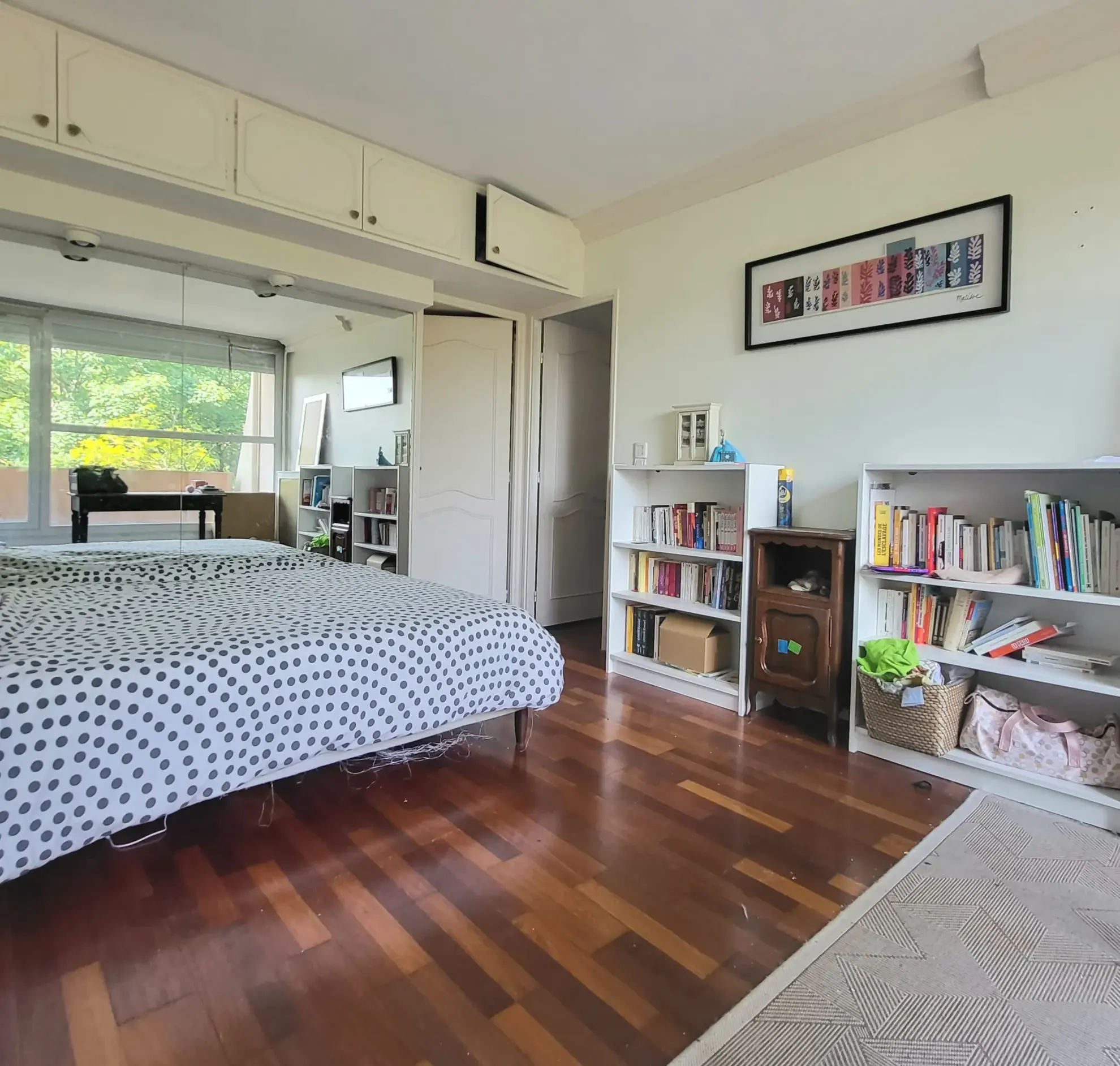 appartement familial moderne avec terrasse et parking à Épinay-sur-Seine 