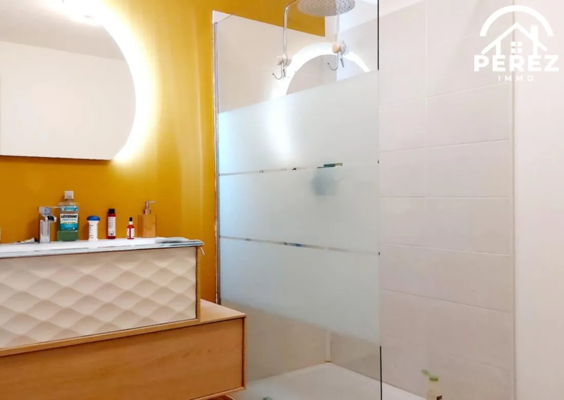 Maison semi-individuelle à Bousbecque de 85m² avec jardin et 3 chambres en vente 