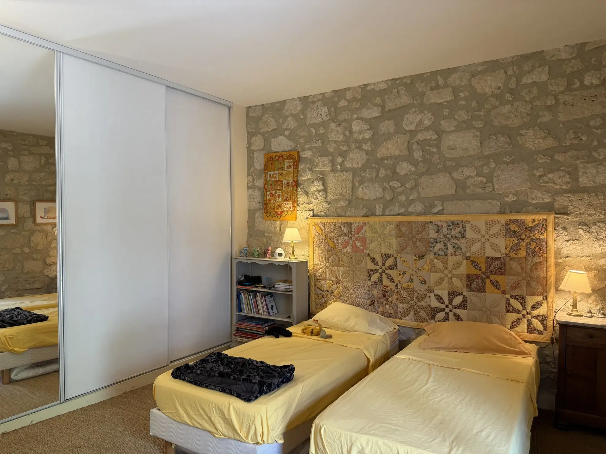 Charmante maison de village avec piscine et jardin exposé sud, proche de Condom 