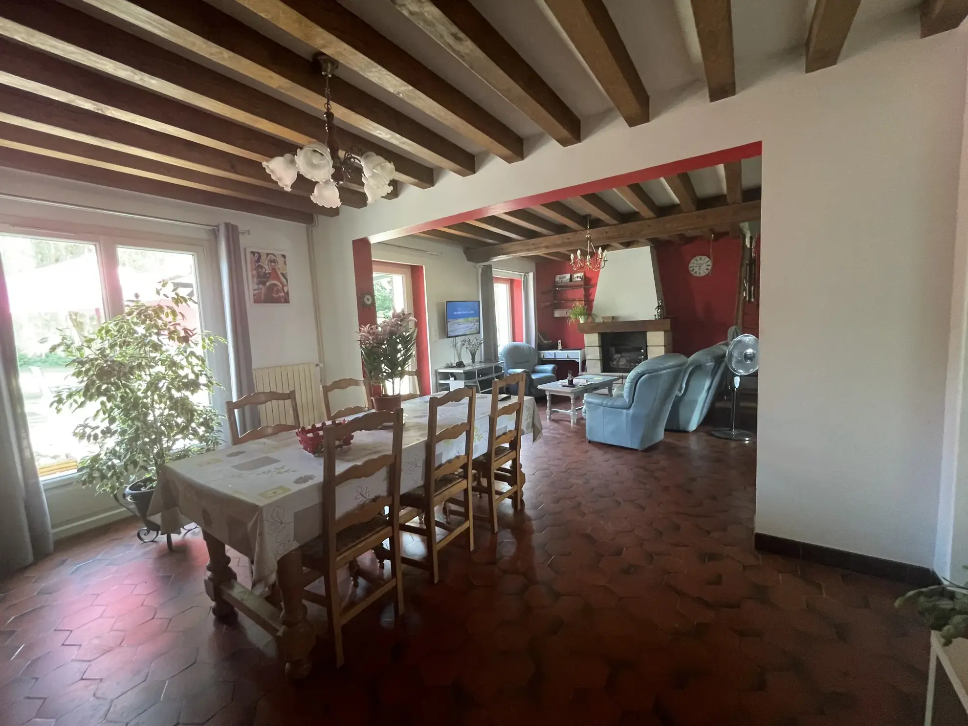 Longère de 125 m² avec grand terrain à vendre près du Mêle-sur-Sarthe 