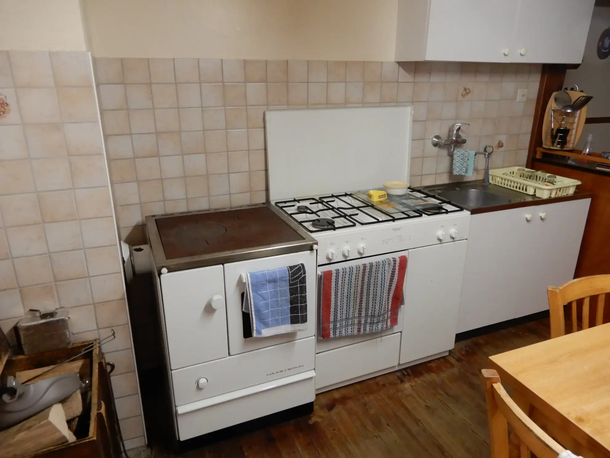 Maison de village à rénover de 103 m² à Bouxwiller, avec garage et terrain 