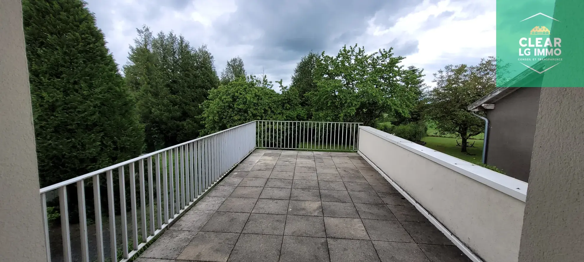 Appartement F5 de 116m² avec terrasse plein sud à Tucquegnieux 