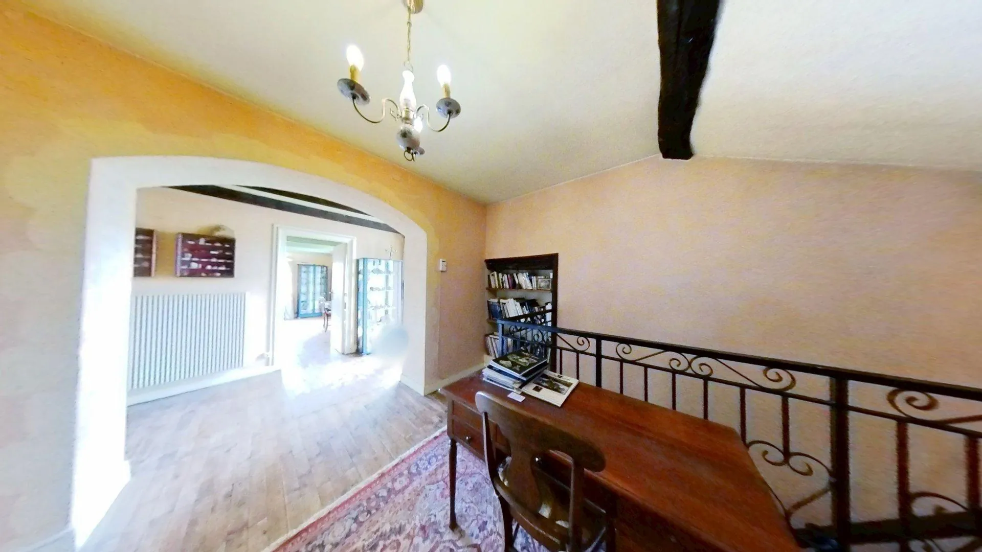 Maison de village de 178 m² avec jardin à Saint-Sulpice-des-Rivoires - Tranquillité garantie 