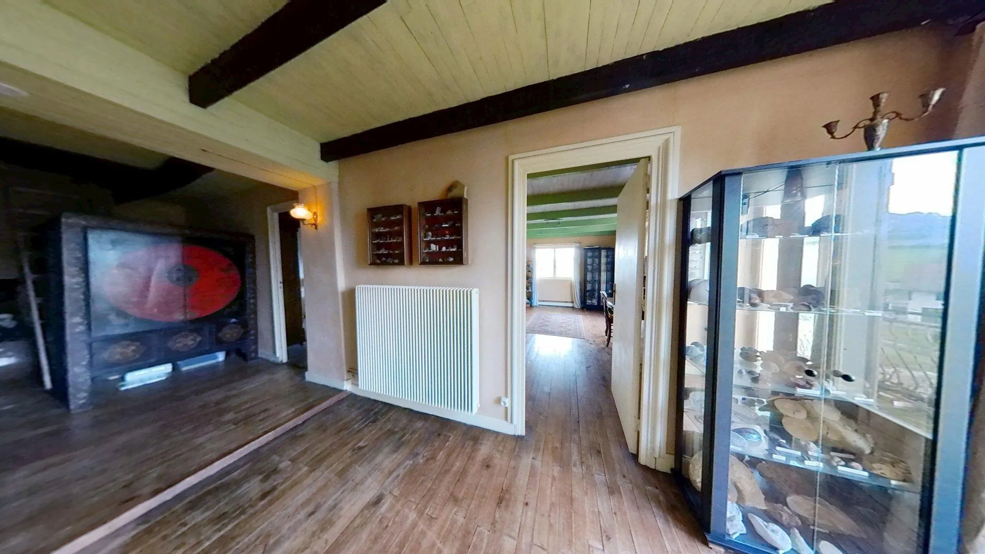 Maison de village de 178 m² avec jardin à Saint-Sulpice-des-Rivoires - Tranquillité garantie 