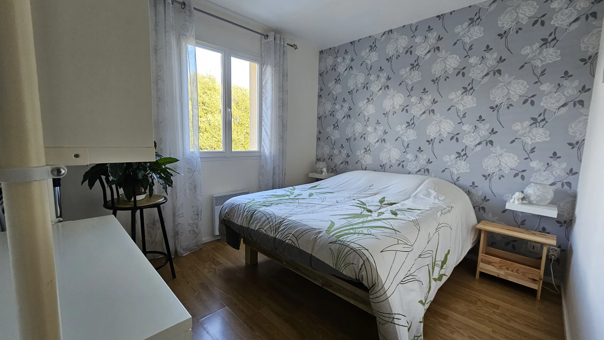 Charmante maison de 2005 à Camaret-sur-Mer avec sous-sol et terrasse 