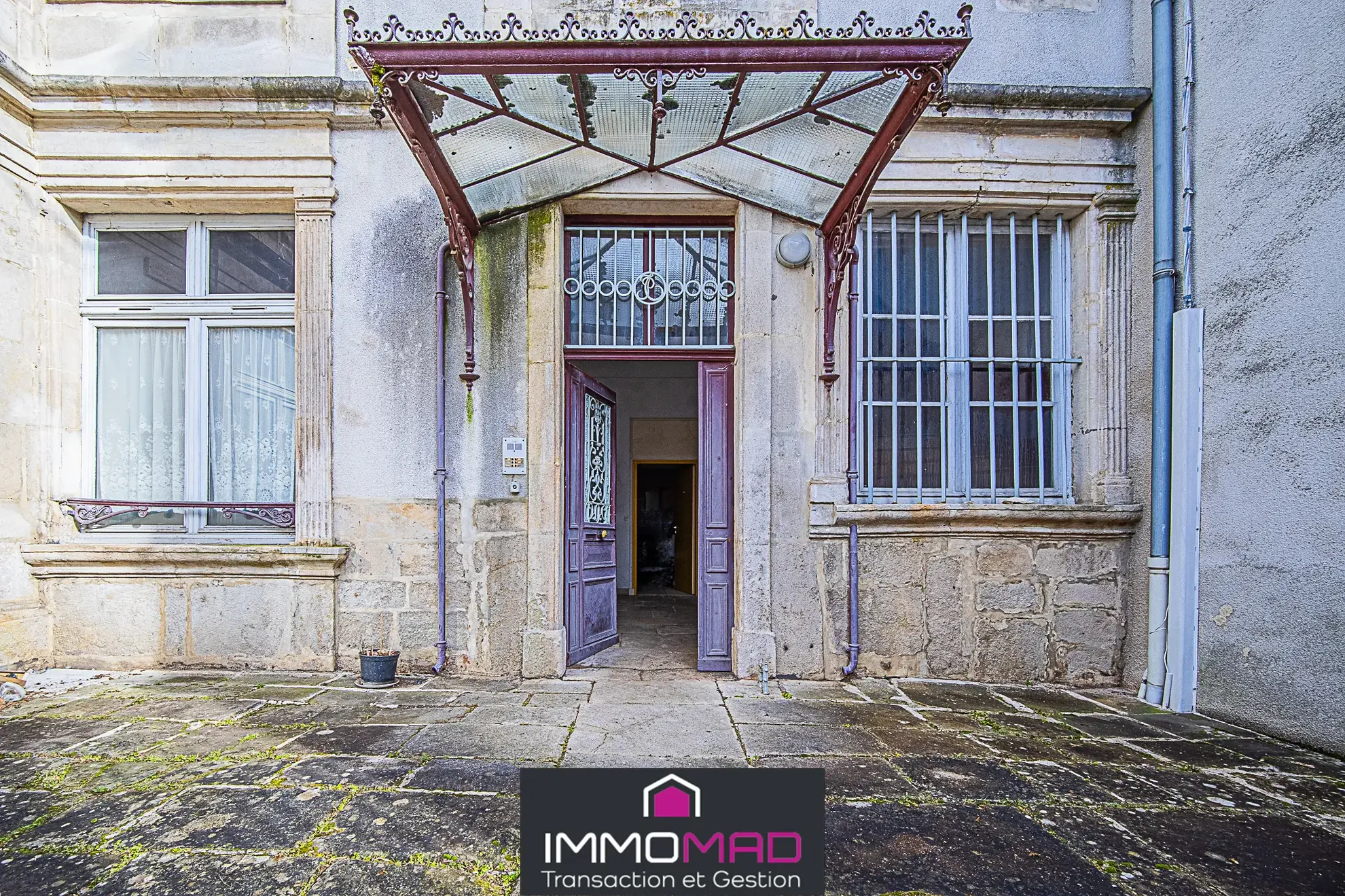 Immeuble de rapport à Saint-Mihiel de 7 lots et 500 m², potentiel rentable