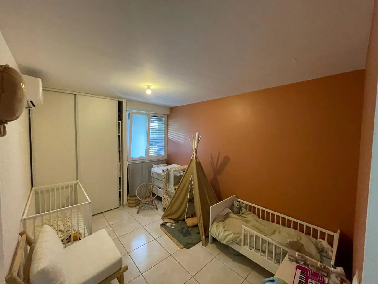 Appartement T3 avec terrasse, garage, proche commodités au Lamentin 