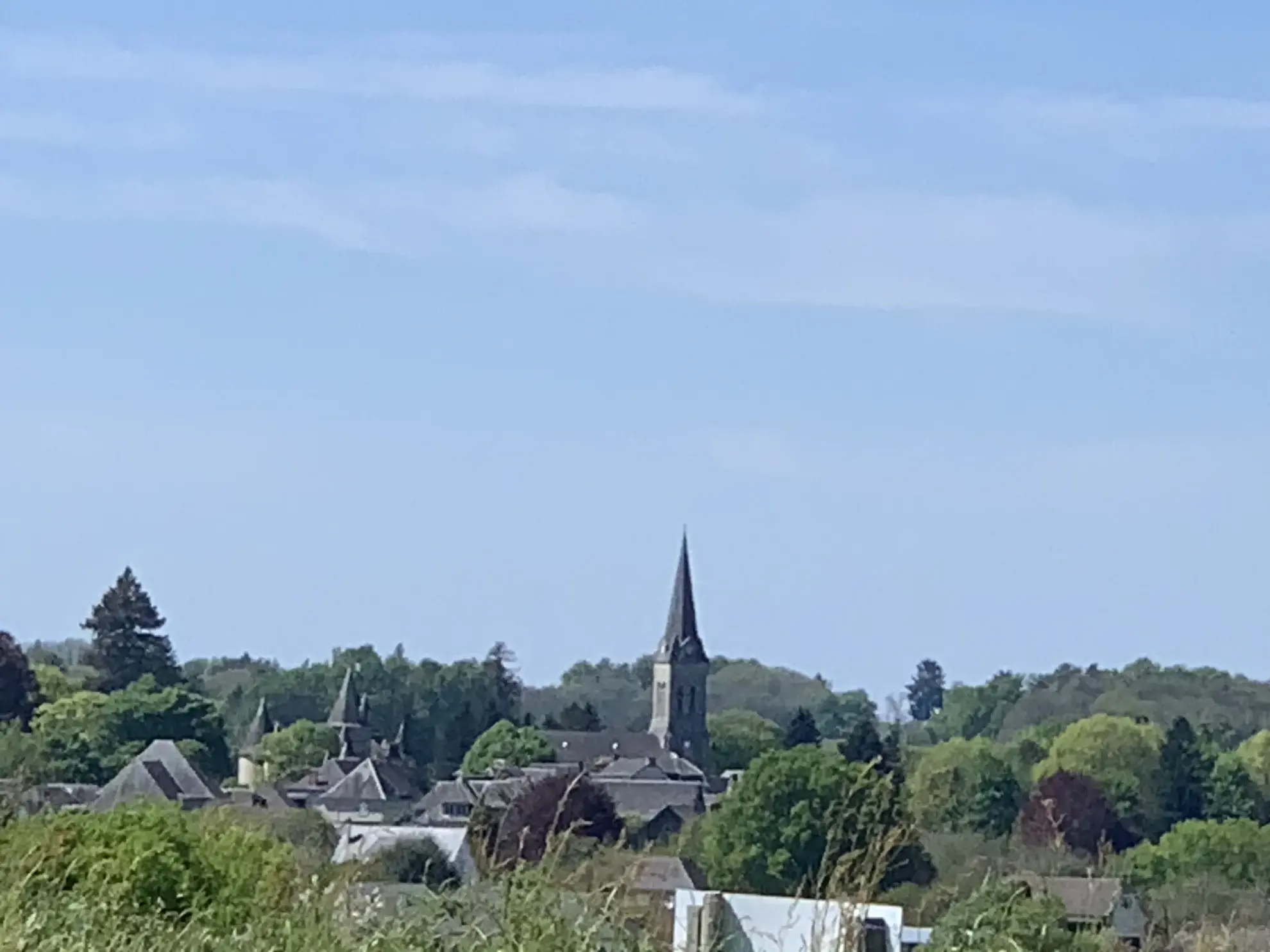 Terrain à bâtir avec vue panoramique à Seilhac – 2754 m² 